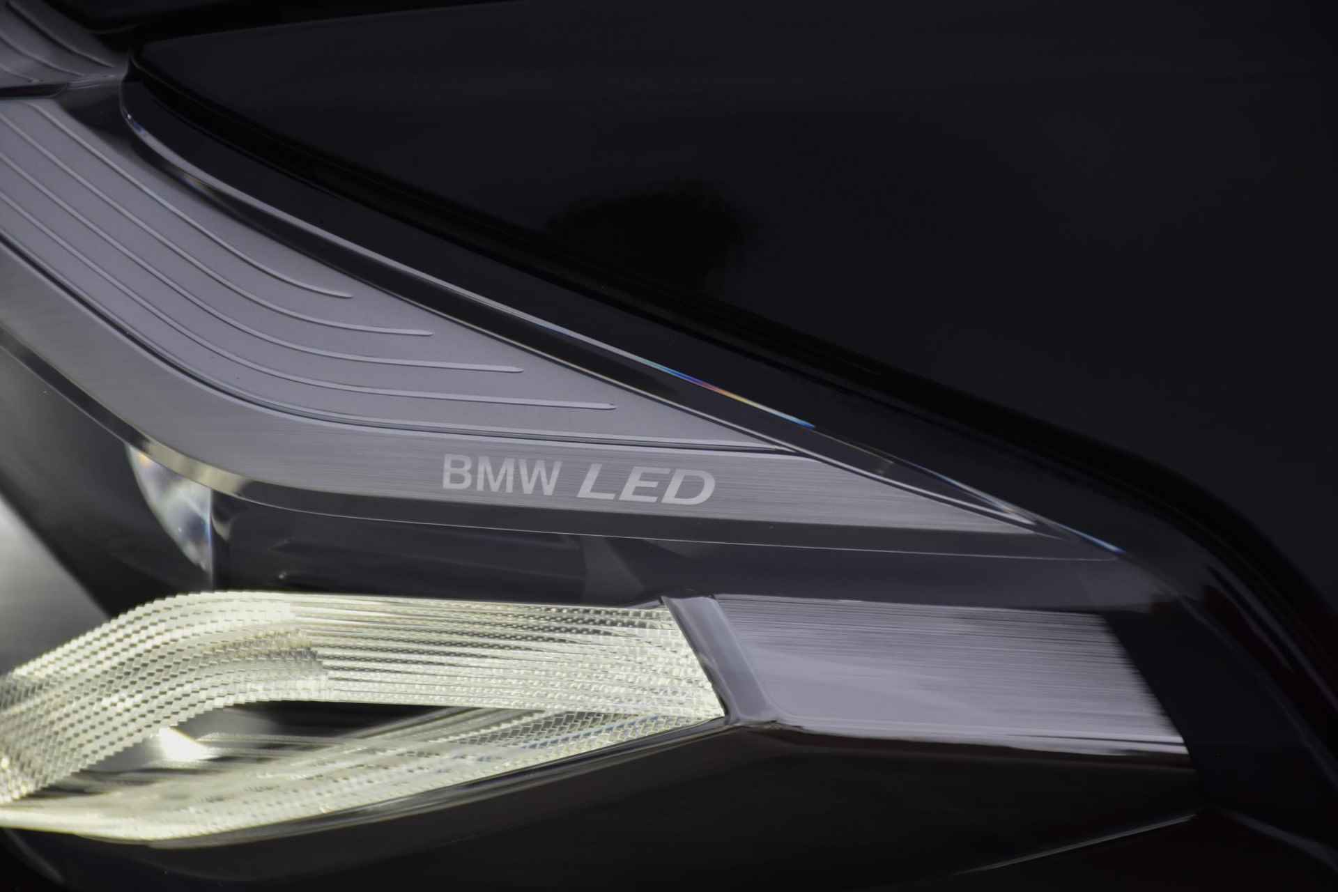 BMW 5-serie Touring 540i xDrive  M sport | Pano| Leer | - 44/47