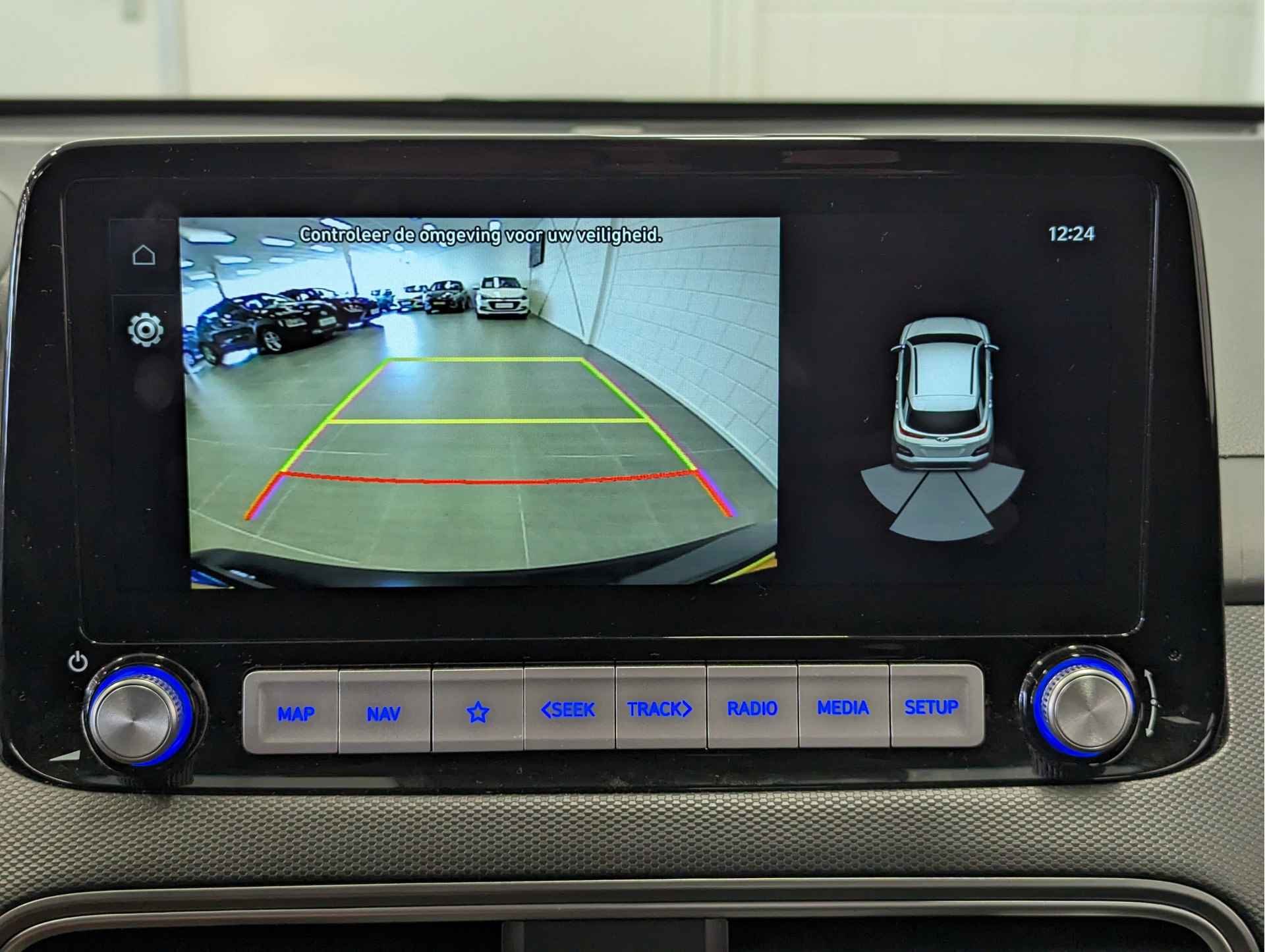 Hyundai KONA EV Comfort 64 kWh € 2000 SEPP SUBSIDIE | NAVIGATIE | LONG RANGE ACCU | LEUKE AUTO! - 28/46