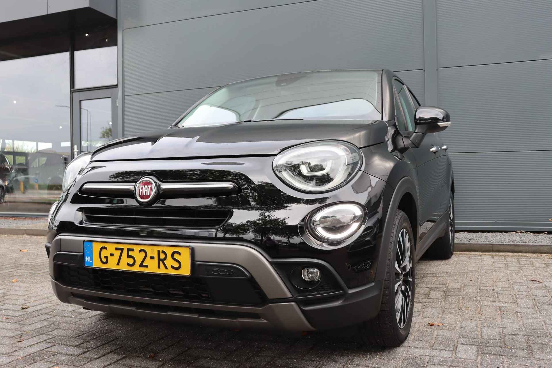 Fiat 500 X Cross 1.3 GSE Cross Automaat /Panoramadak/ Leder / LED / Adaptieve Cruise / - 30/35