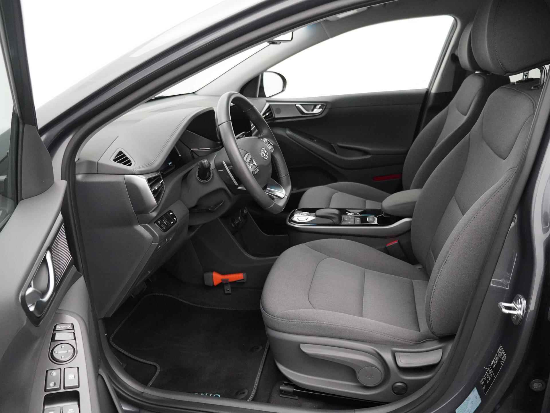 Hyundai IONIQ Comfort EV | Parkeer Camera | Navigatie | 100 % Electric - 10/31