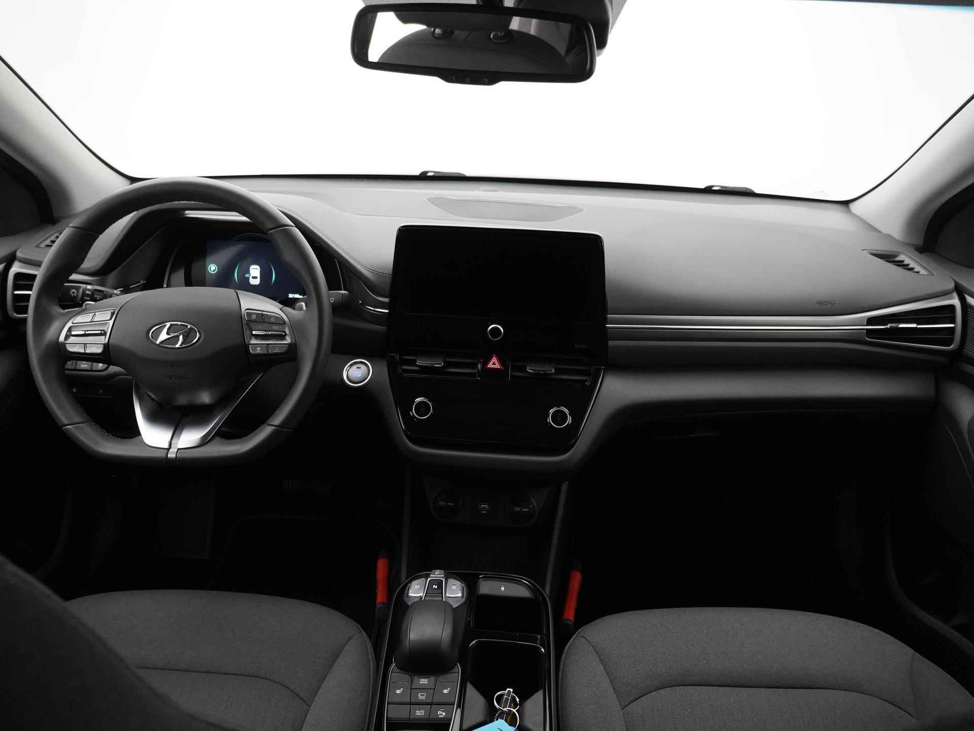 Hyundai IONIQ Comfort EV | Parkeer Camera | Navigatie | 100 % Electric - 14/31