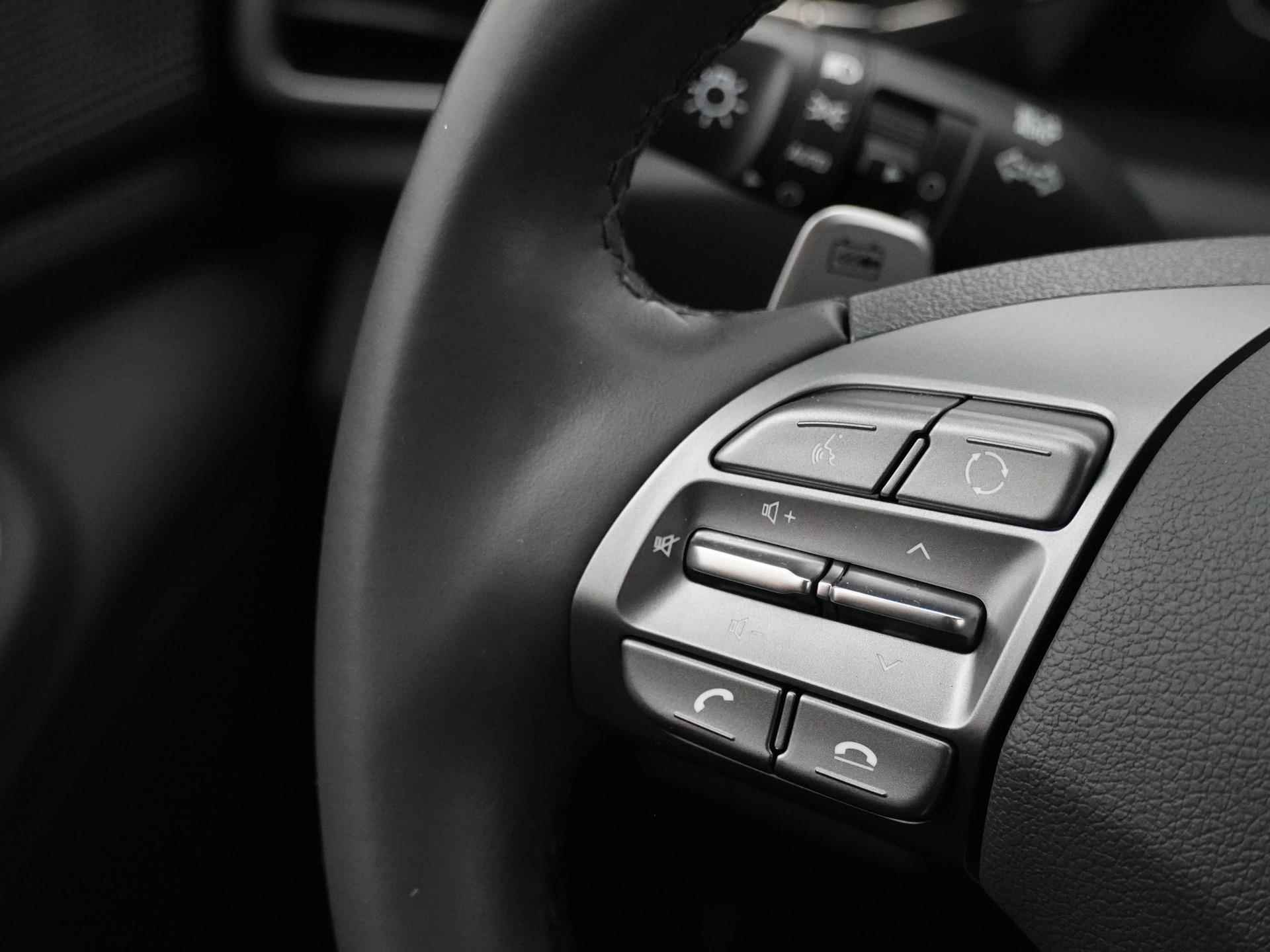 Hyundai IONIQ Comfort EV | Parkeer Camera | Navigatie | 100 % Electric - 18/31