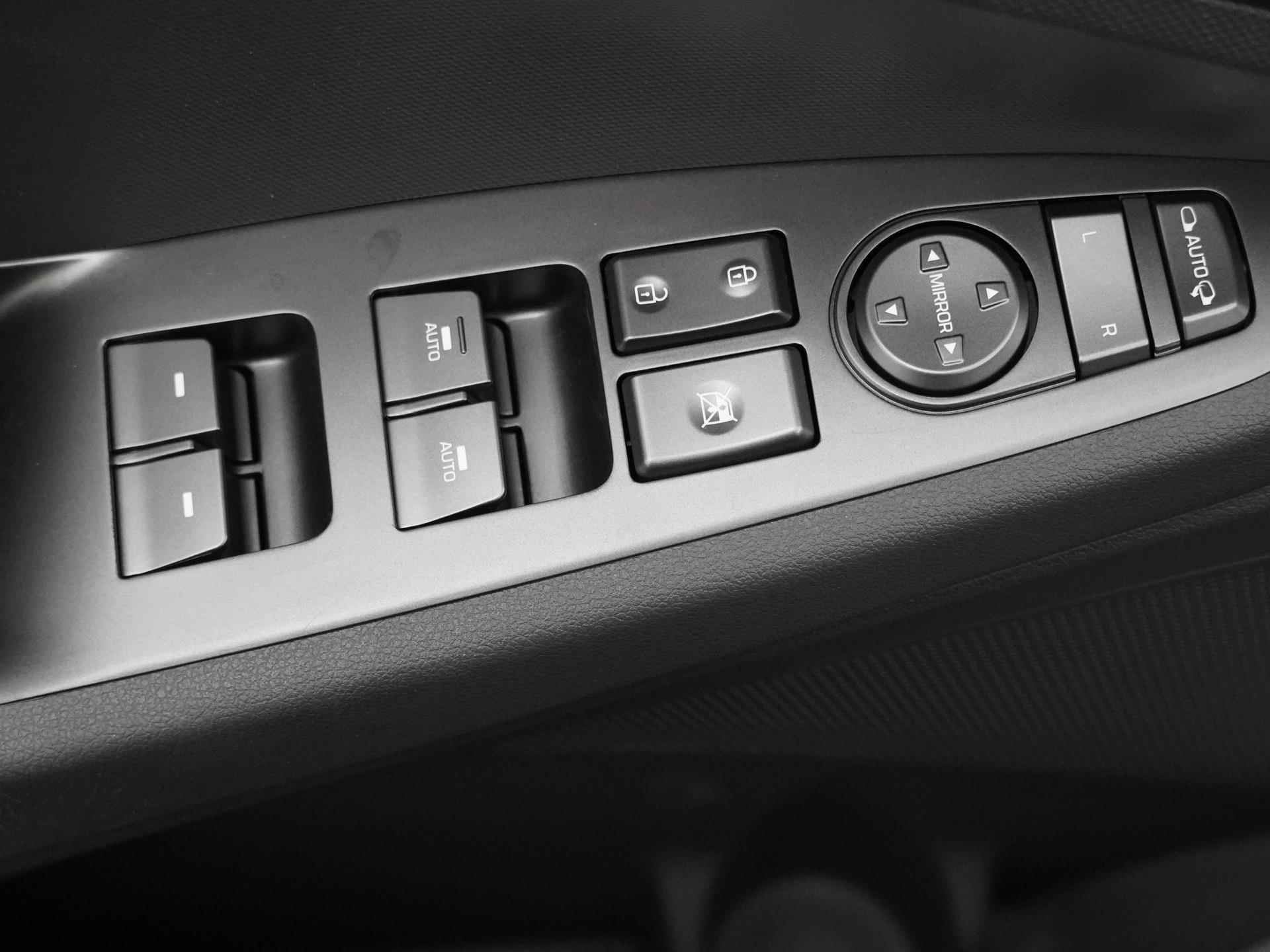 Hyundai IONIQ Comfort EV | Parkeer Camera | Navigatie | 100 % Electric - 26/31