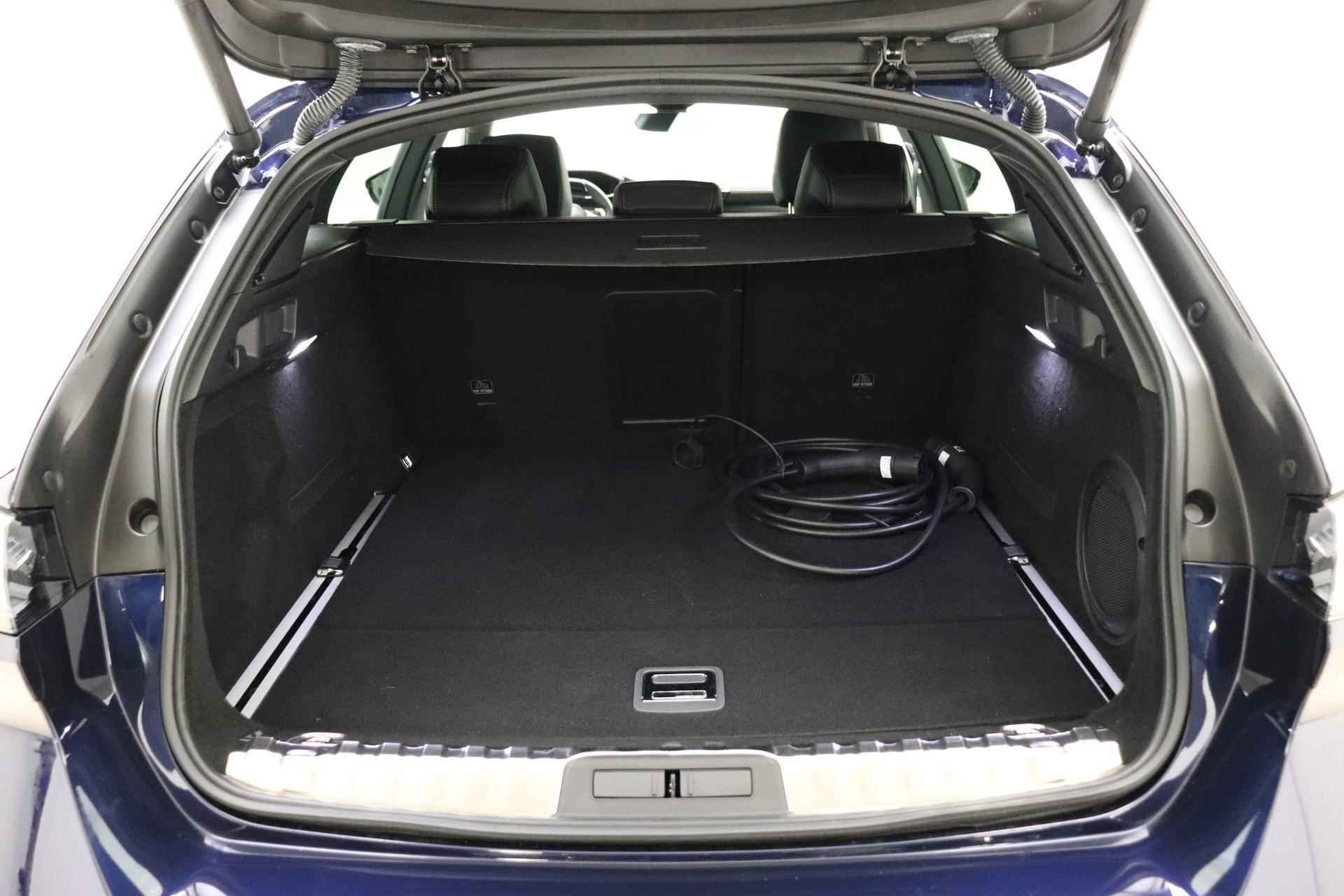 Peugeot 508 SW 1.6 HYbrid 225 GT | Focal | Stoelverwarming | Elektrische achterklep | Alcantara bekleding | Adaptive Cruise control | Navi | 18 inch velgen - 12/40