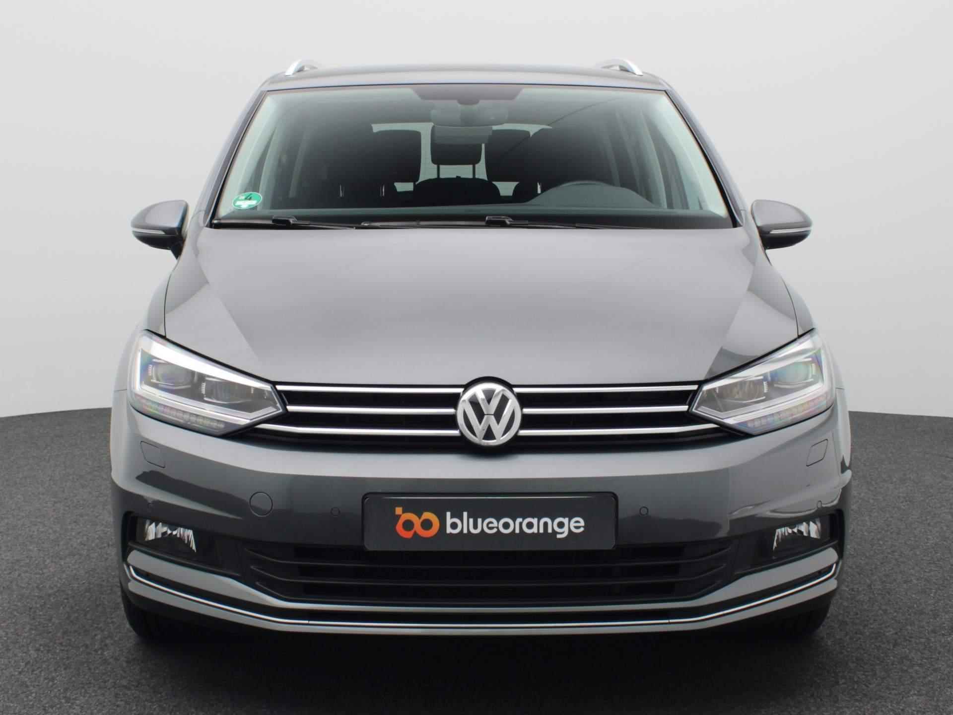 Volkswagen Touran 1.5 TSI Highline 7p 150PK DSG Navi, Adaptieve Cruise, Clima, Stoelverwarming, PDC voor en achter, Trekhaak, 17" LM Velgen - 13/49