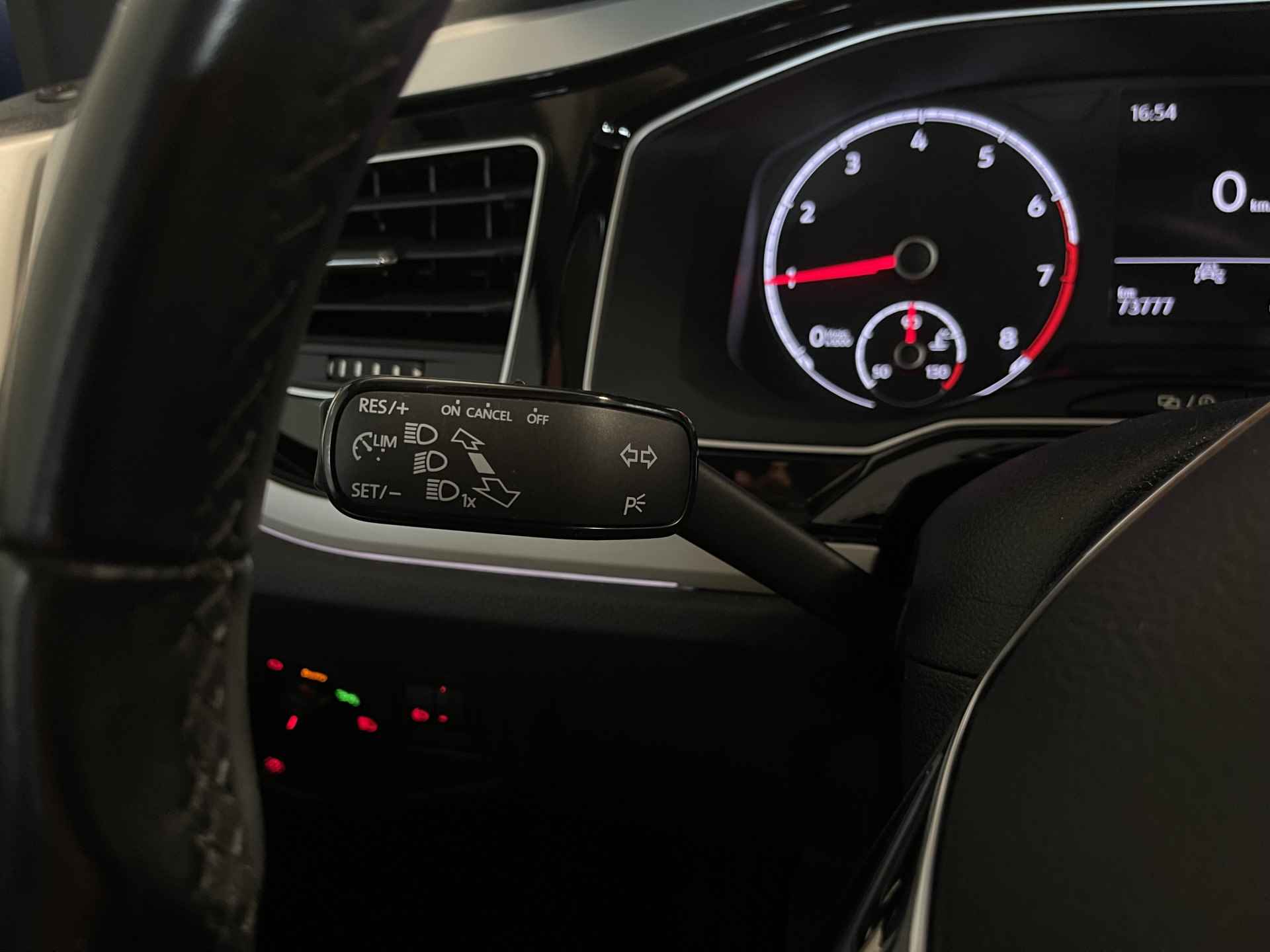Volkswagen Polo 1.0 TSI Highline BeatsAudio/Parkeersensoren/Stoelverwarming - 19/31