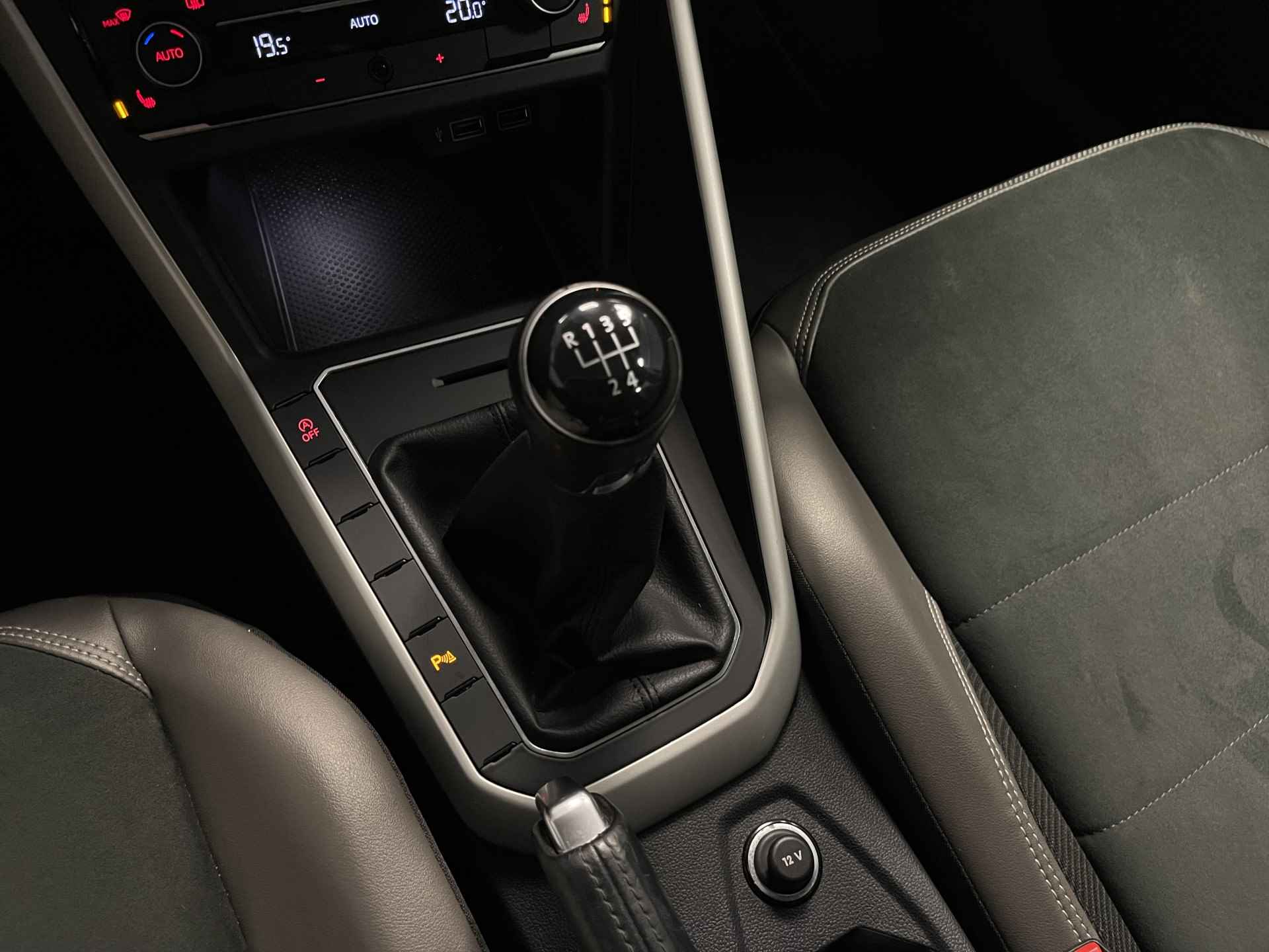 Volkswagen Polo 1.0 TSI Highline BeatsAudio/Parkeersensoren/Stoelverwarming - 31/31