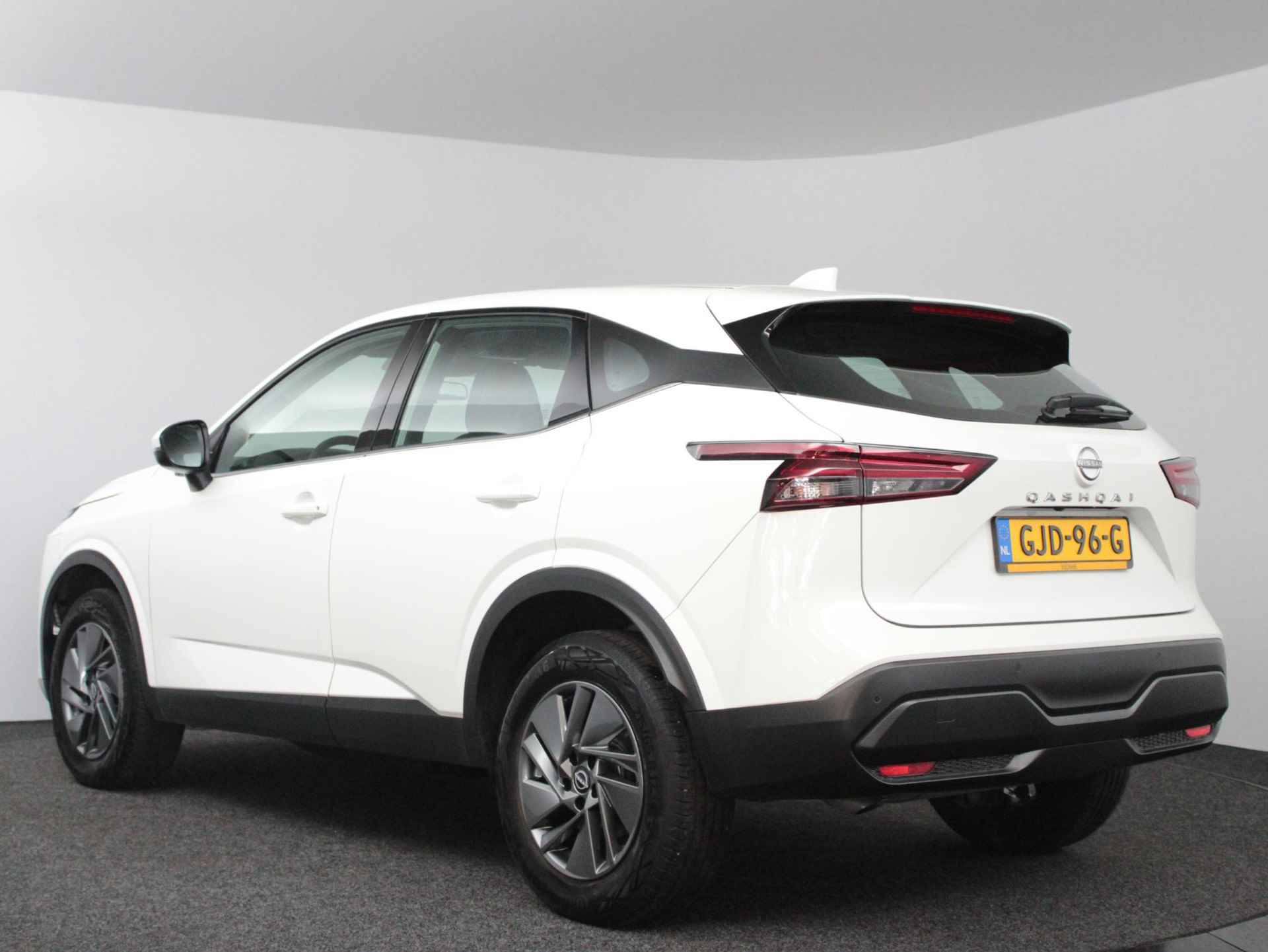 Nissan Qashqai 1.3 MHEV 140 Acenta - 39/52