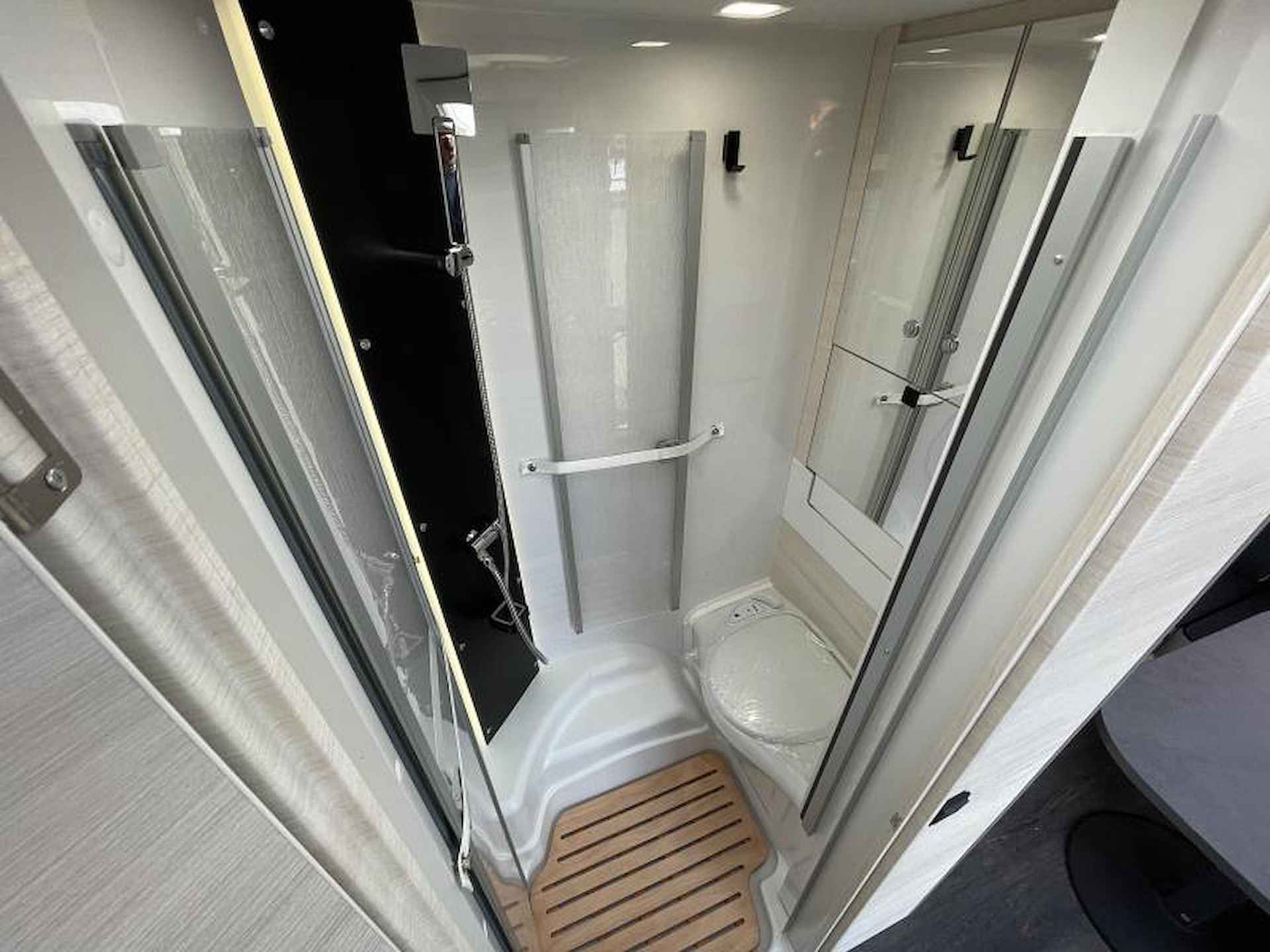 Caravelair Exclusive-Line 522 -NIEUW- Enkele bedden - 23/25