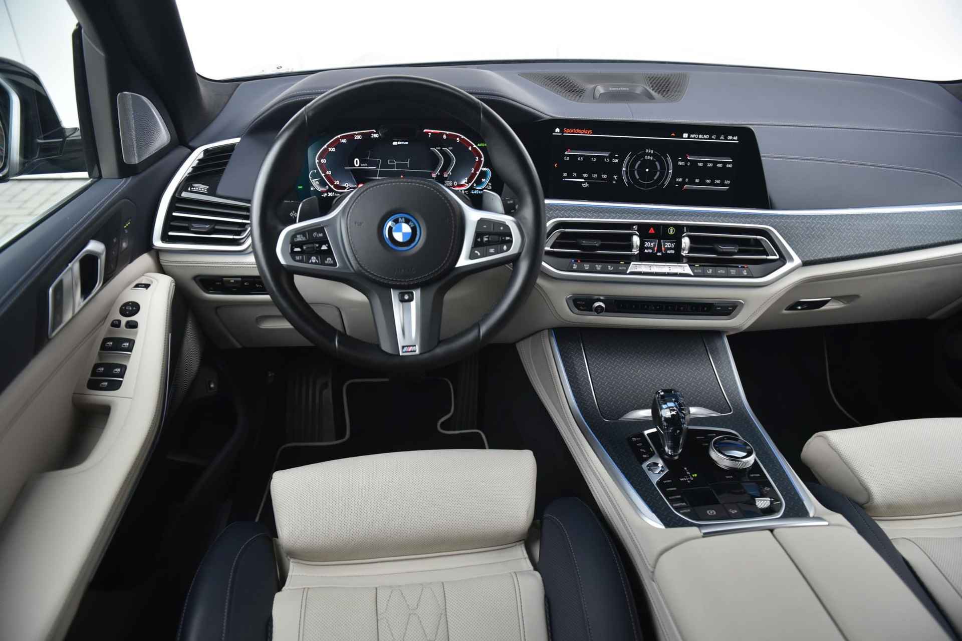 BMW X5 xDrive45e High Executive - 29/34