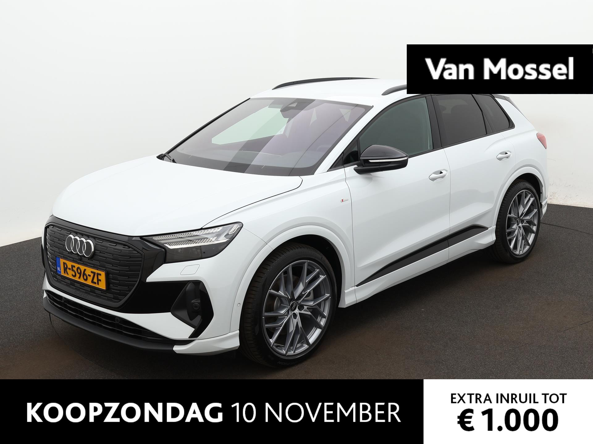 Audi Q4 e-tron 40 Launch edition S Competition 77 kWh 204 PK | Demo | Warmtepomp | Dynamiekpakket | Achteruitrijcamera | Apple Carplay | Android Auto | Cruise control | Comfortairconditioning 3-zones | Optiekpakket zwart | Spiegelkappen zwart | LED Matrix Koplampen | Comfortpakket | Comfortsleutel | Verwarmbare voorruit |