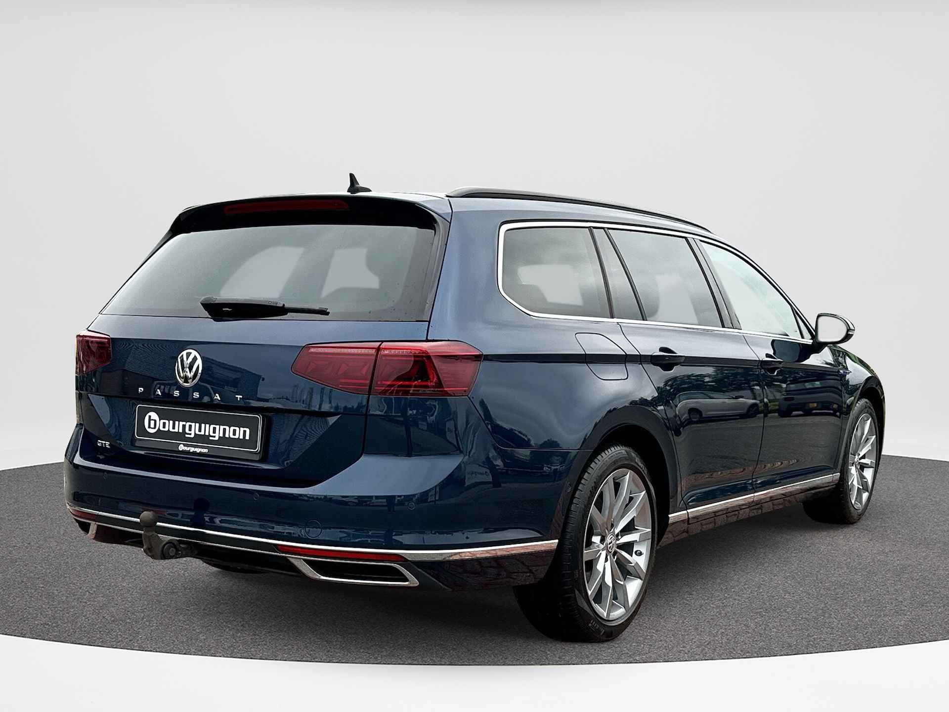 Volkswagen Passat Variant 1.4 TSI 218 pk PHEV GTE | IQ Light | Leder | Pano Dak | Trekhaak | Area View | - 3/30