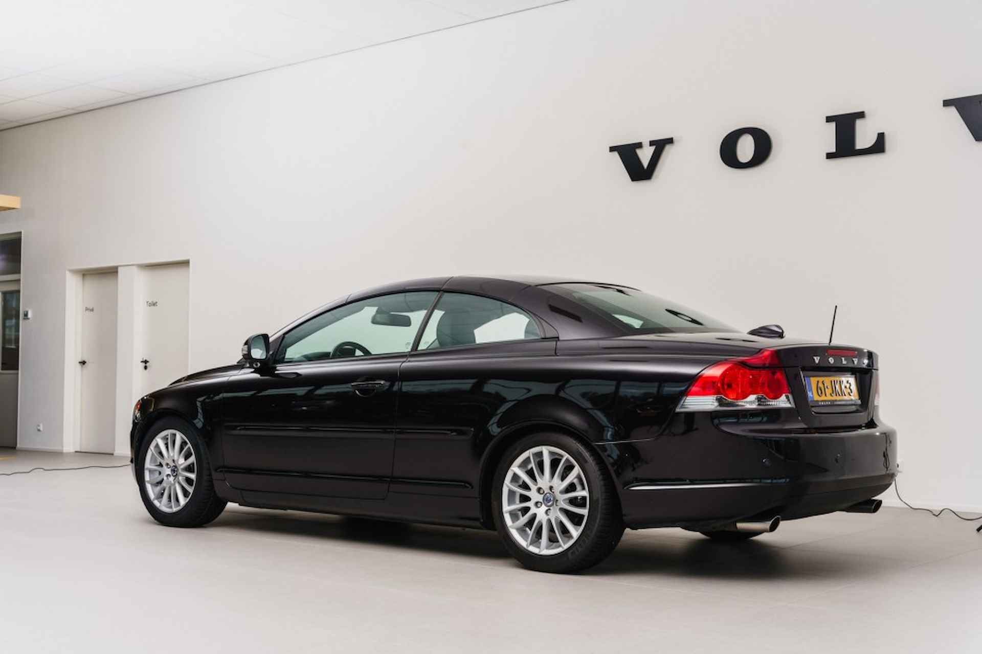 VOLVO C70 2.4i Momentum - 12/24