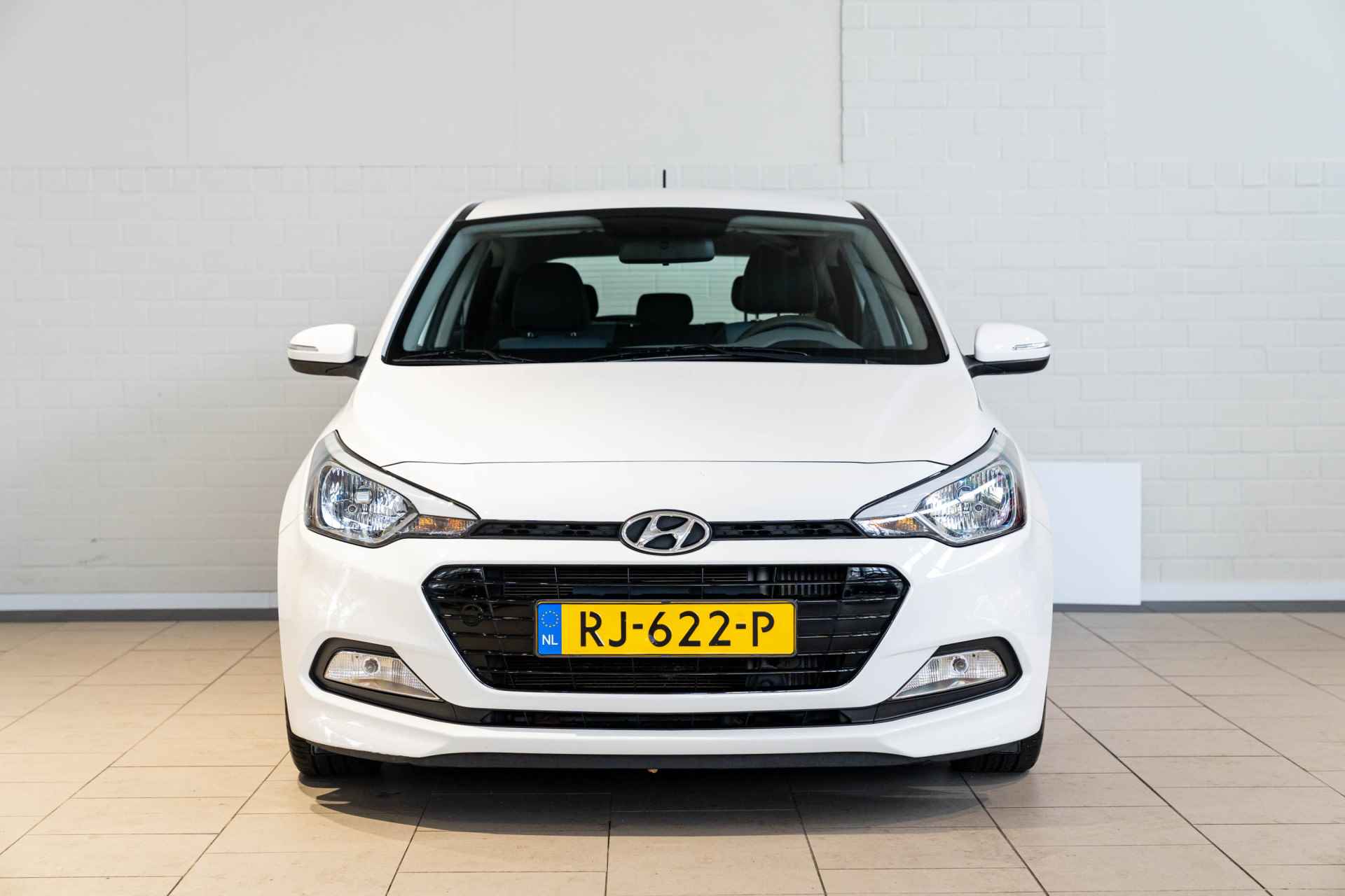 Hyundai i20 1.0 T-GDI i-Drive Cool | Trekhaak | Airco | Bluetooth | 5 deurs | - 2/28