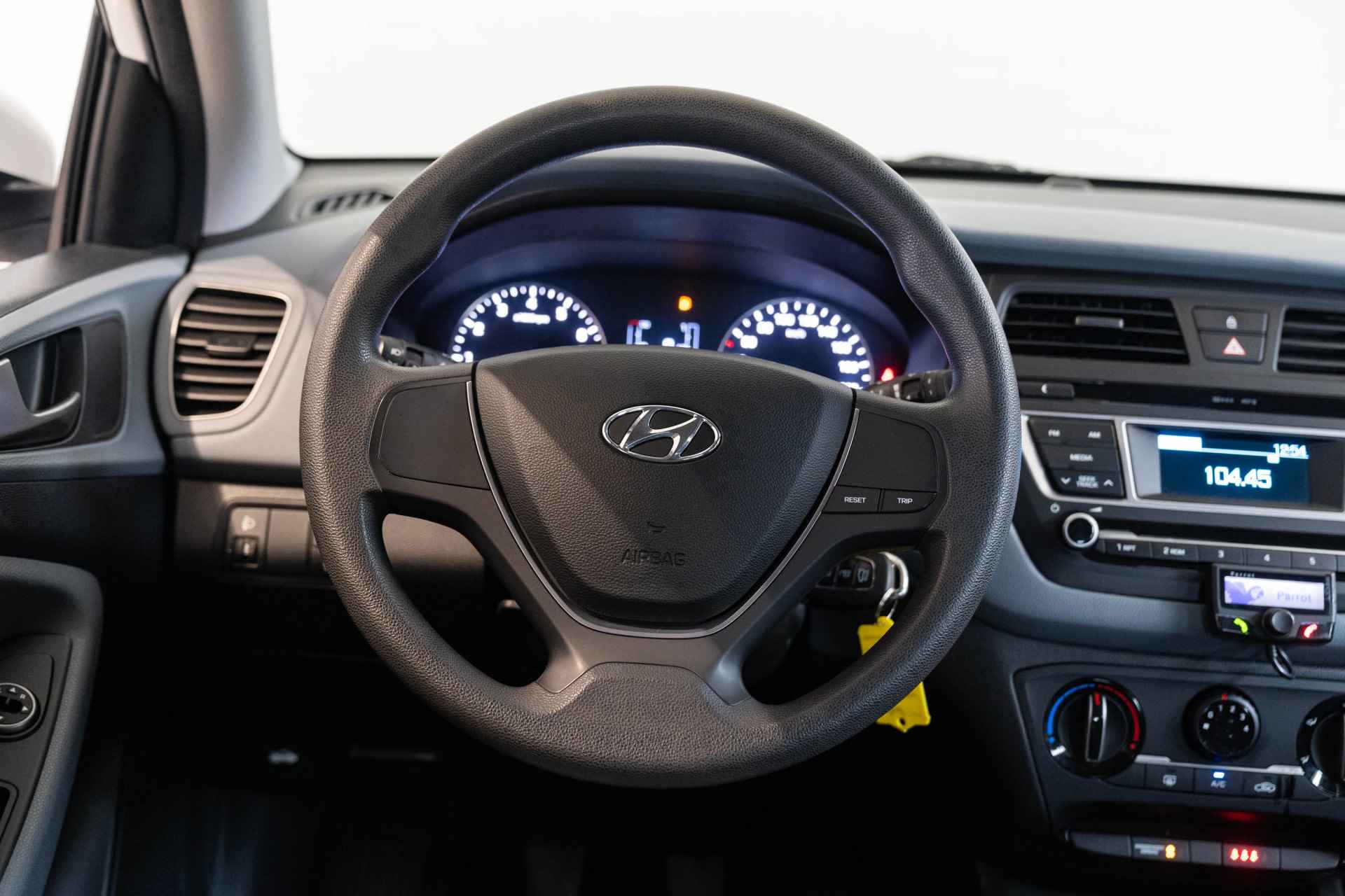 Hyundai i20 1.0 T-GDI i-Drive Cool | Trekhaak | Airco | Bluetooth | 5 deurs | - 28/28