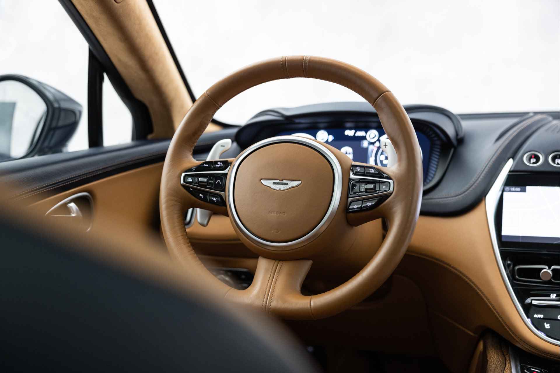 Aston Martin Dbx 4.0 V8 | Indulgence Pack | DB Elegance | Premium Audio | NL Auto - 20/98