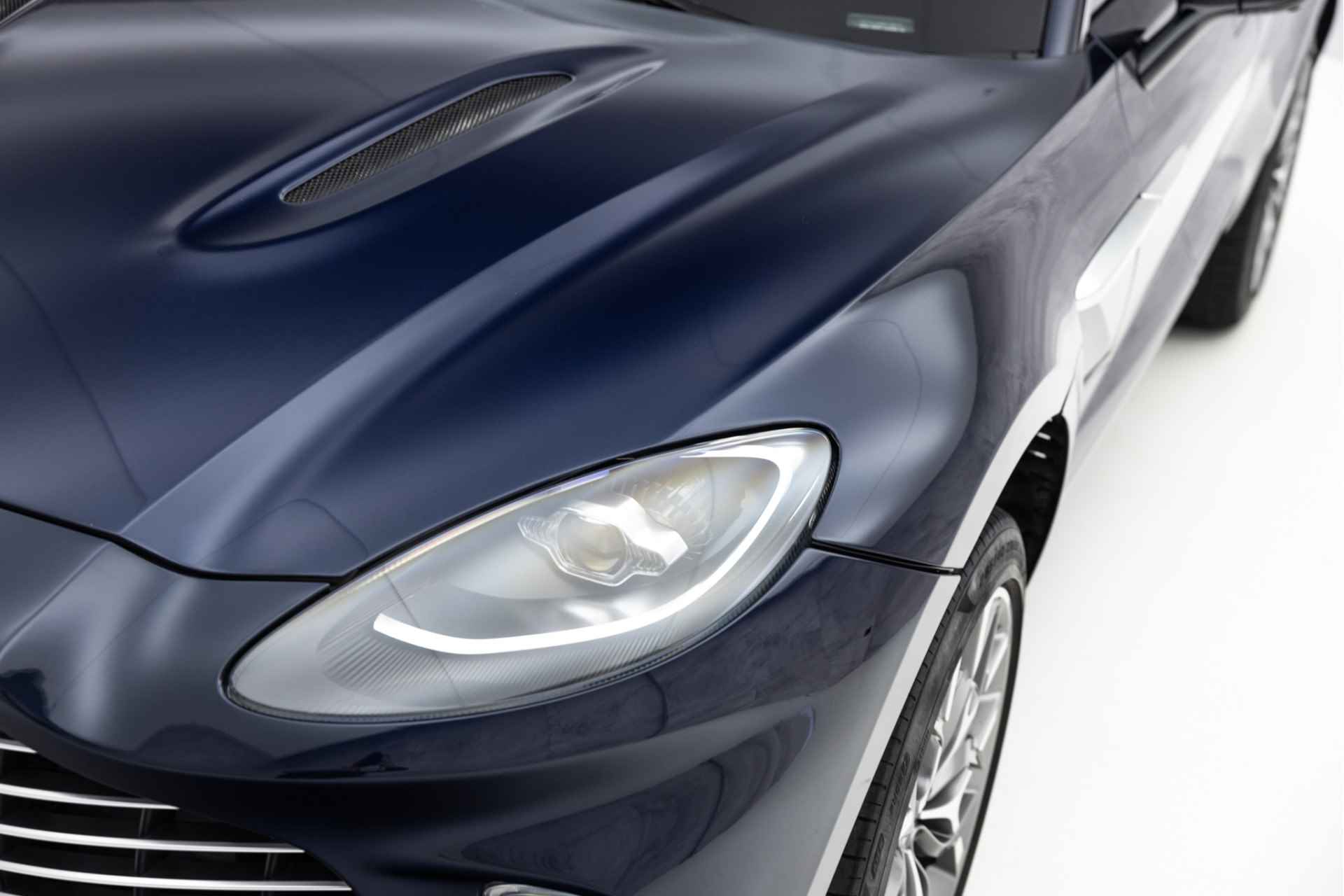Aston Martin Dbx 4.0 V8 | Indulgence Pack | DB Elegance | Premium Audio | NL Auto - 37/98