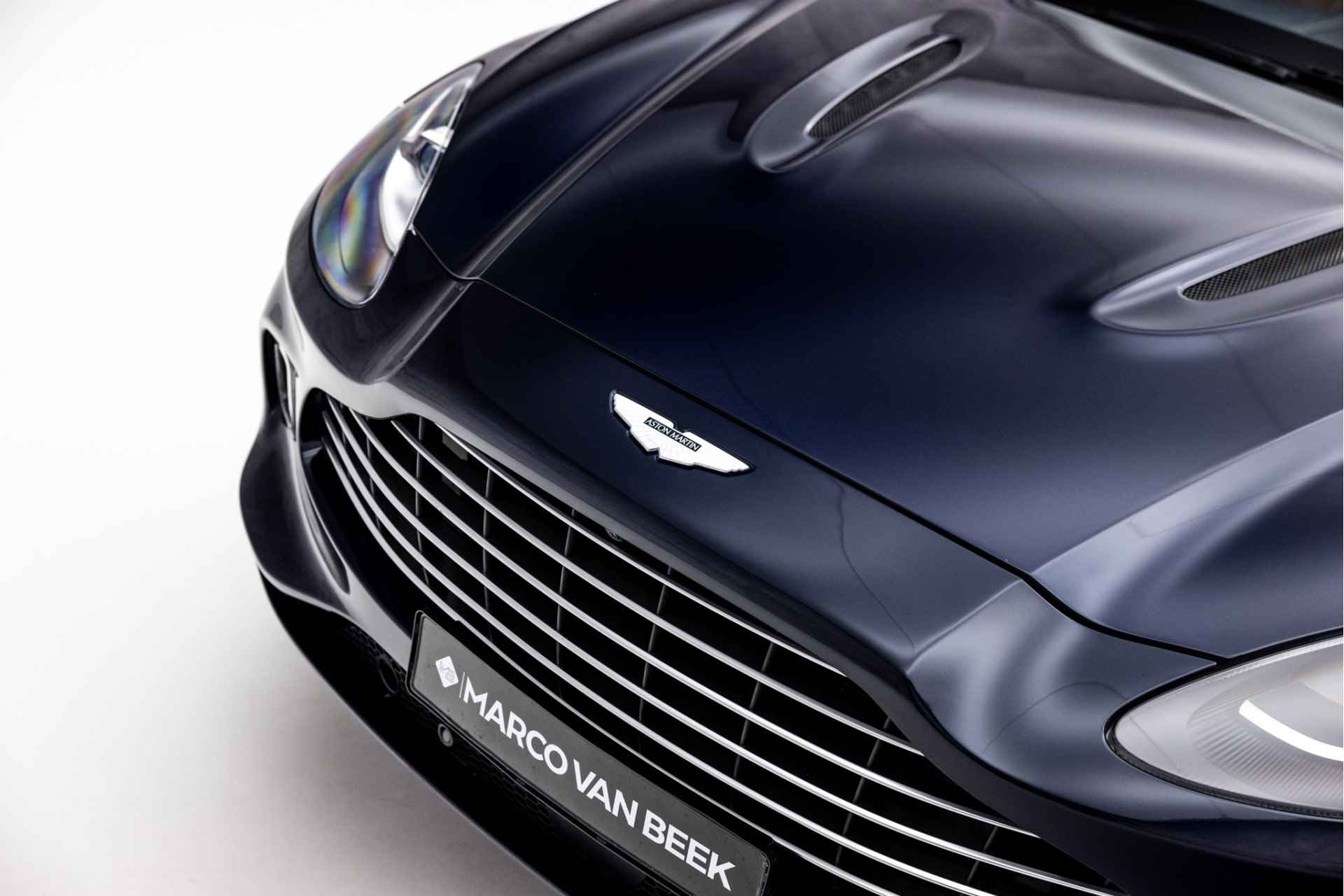 Aston Martin Dbx 4.0 V8 | Indulgence Pack | DB Elegance | Premium Audio | NL Auto - 88/98