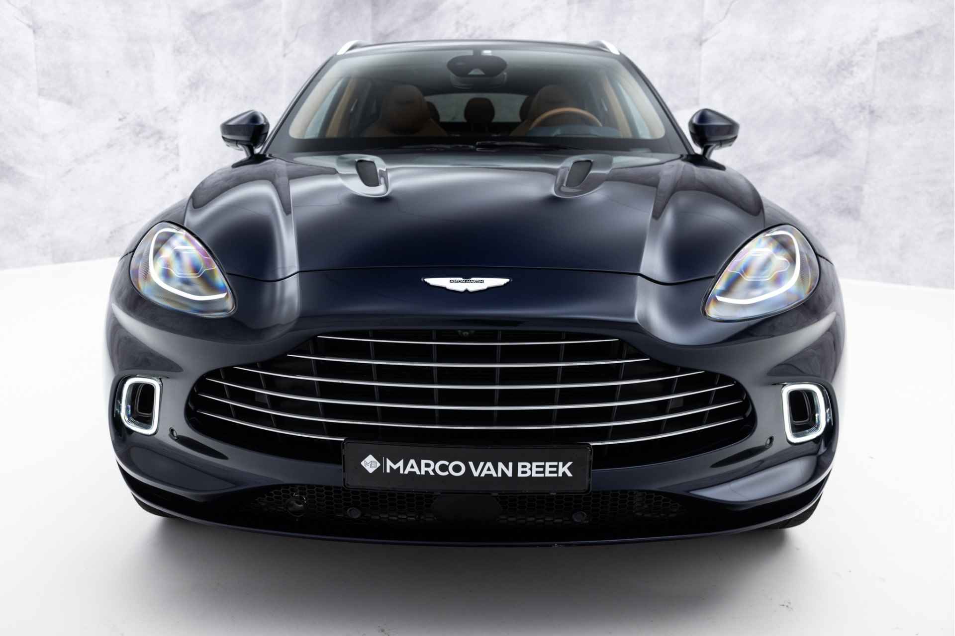 Aston Martin Dbx 4.0 V8 | Indulgence Pack | DB Elegance | Premium Audio | NL Auto - 8/97