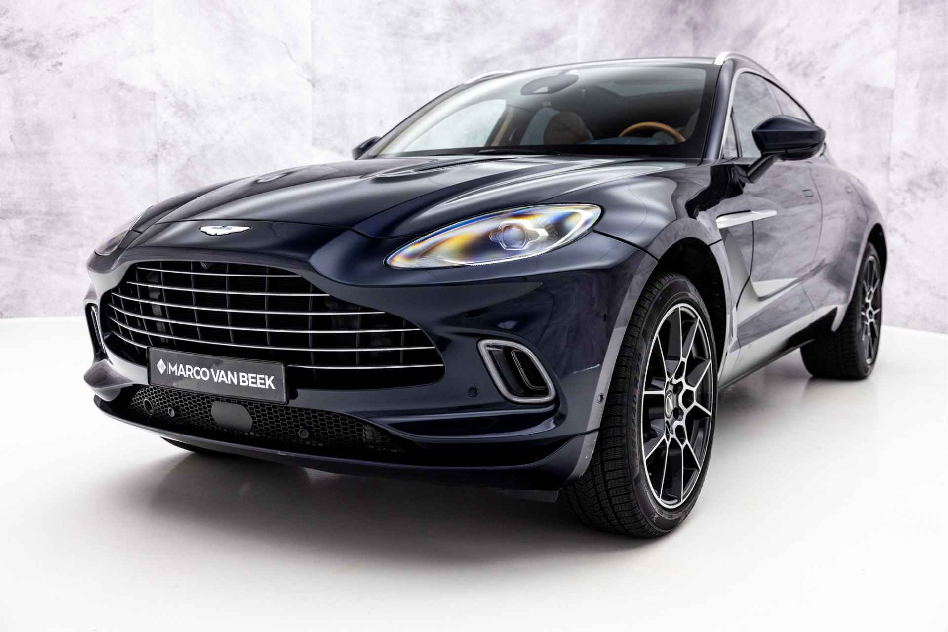 Aston Martin Dbx 4.0 V8 | Indulgence Pack | DB Elegance | Premium Audio | NL Auto - 88/97