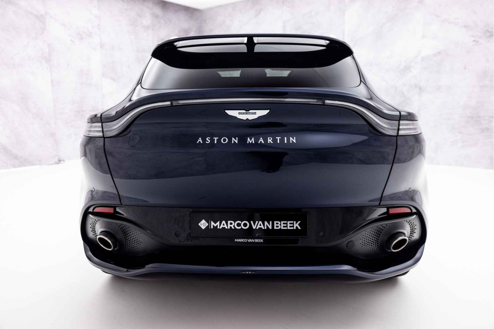 Aston Martin Dbx 4.0 V8 | Indulgence Pack | DB Elegance | Premium Audio | NL Auto - 92/97