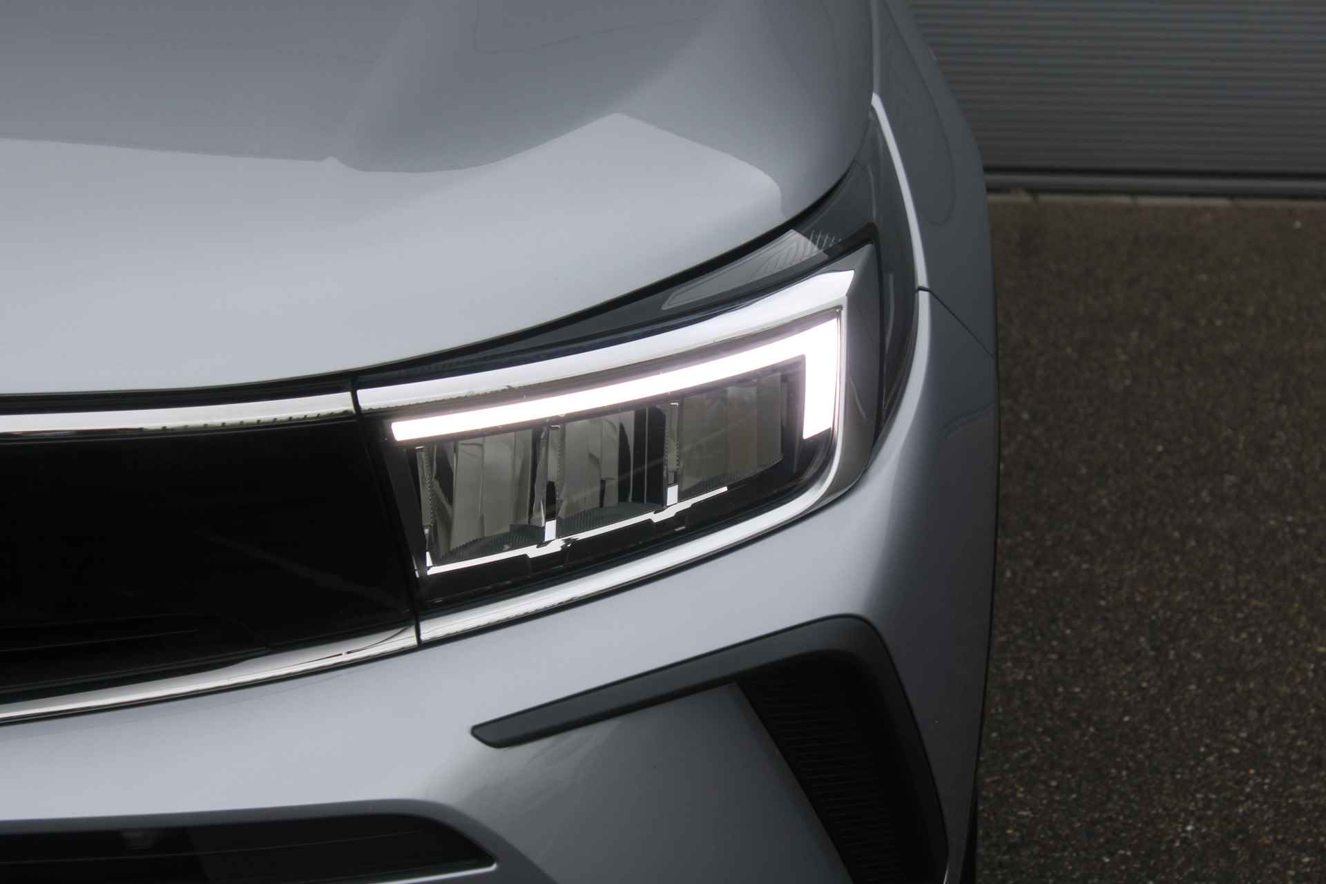 Opel Grandland 1.2 Turbo Elegance | LED | CAMERA | NAVI | CARPLAY | - 4/39