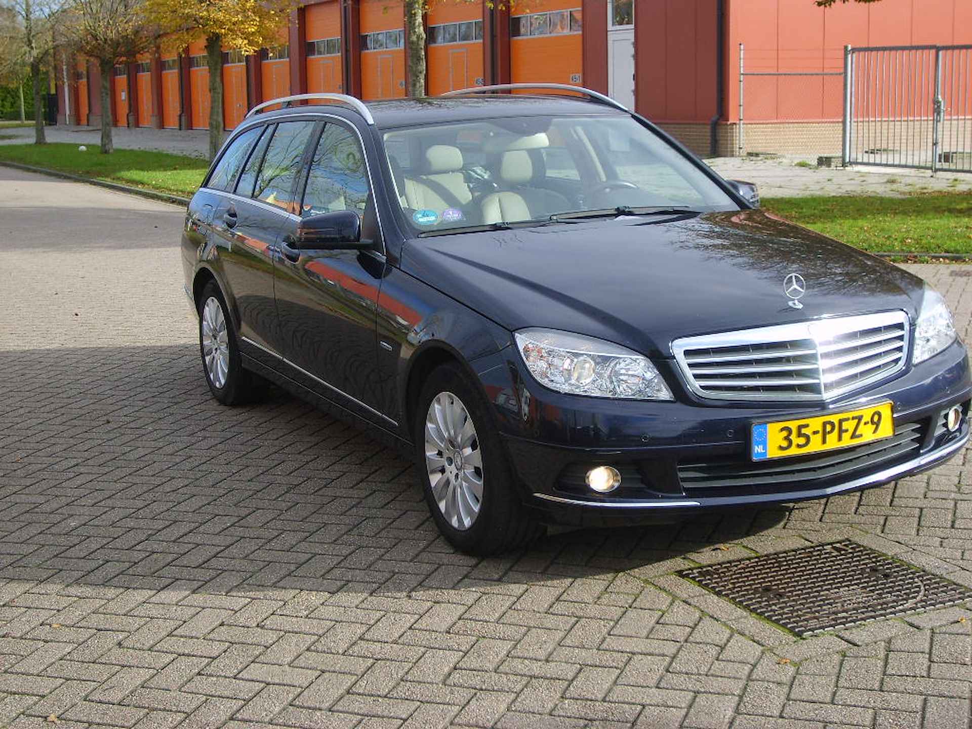 Mercedes-Benz C-Klasse Estate 180 CGI BlueEFFICIENCY Business Class Elegance - 3/18