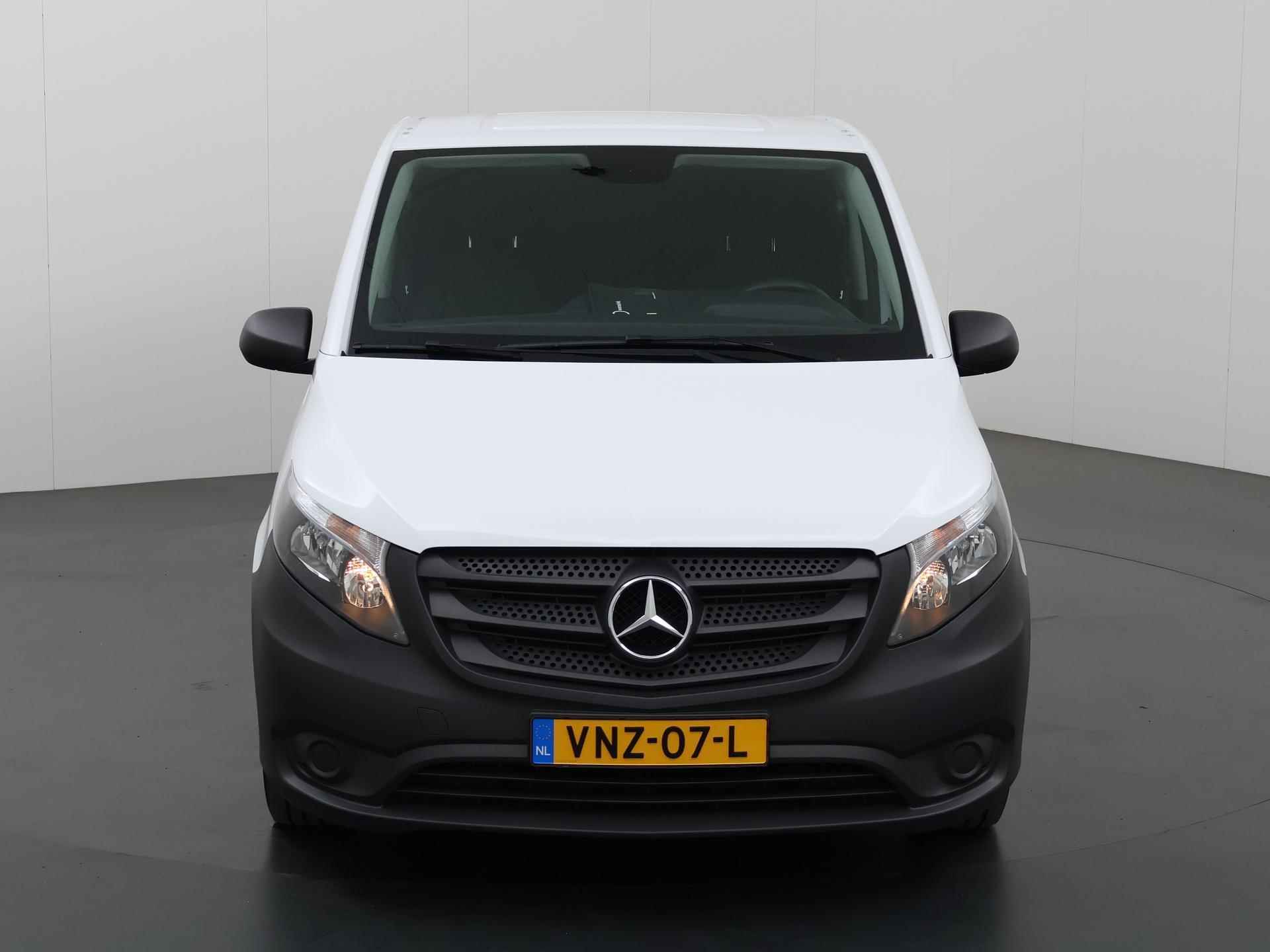 Mercedes-Benz Vito 114 CDI L3 XL | Aut. | Airco | Cruise Control | Dodehoekruit | Achterklep | Bluetooth | Certified | - 4/33