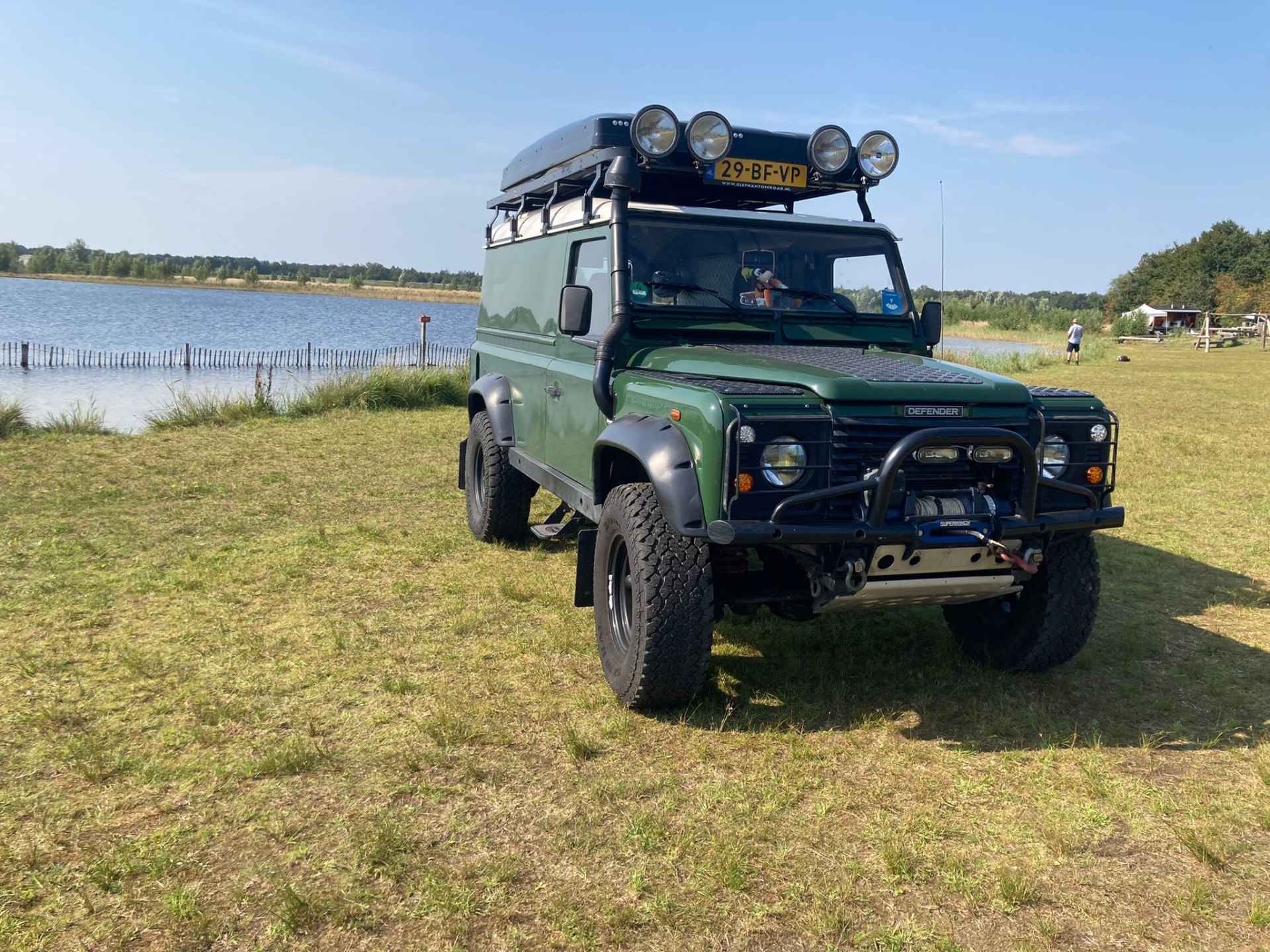 Land Rover Defender 2.5 TD5 110" Hard Top | Daktent Femkes | Lier | - 30/32