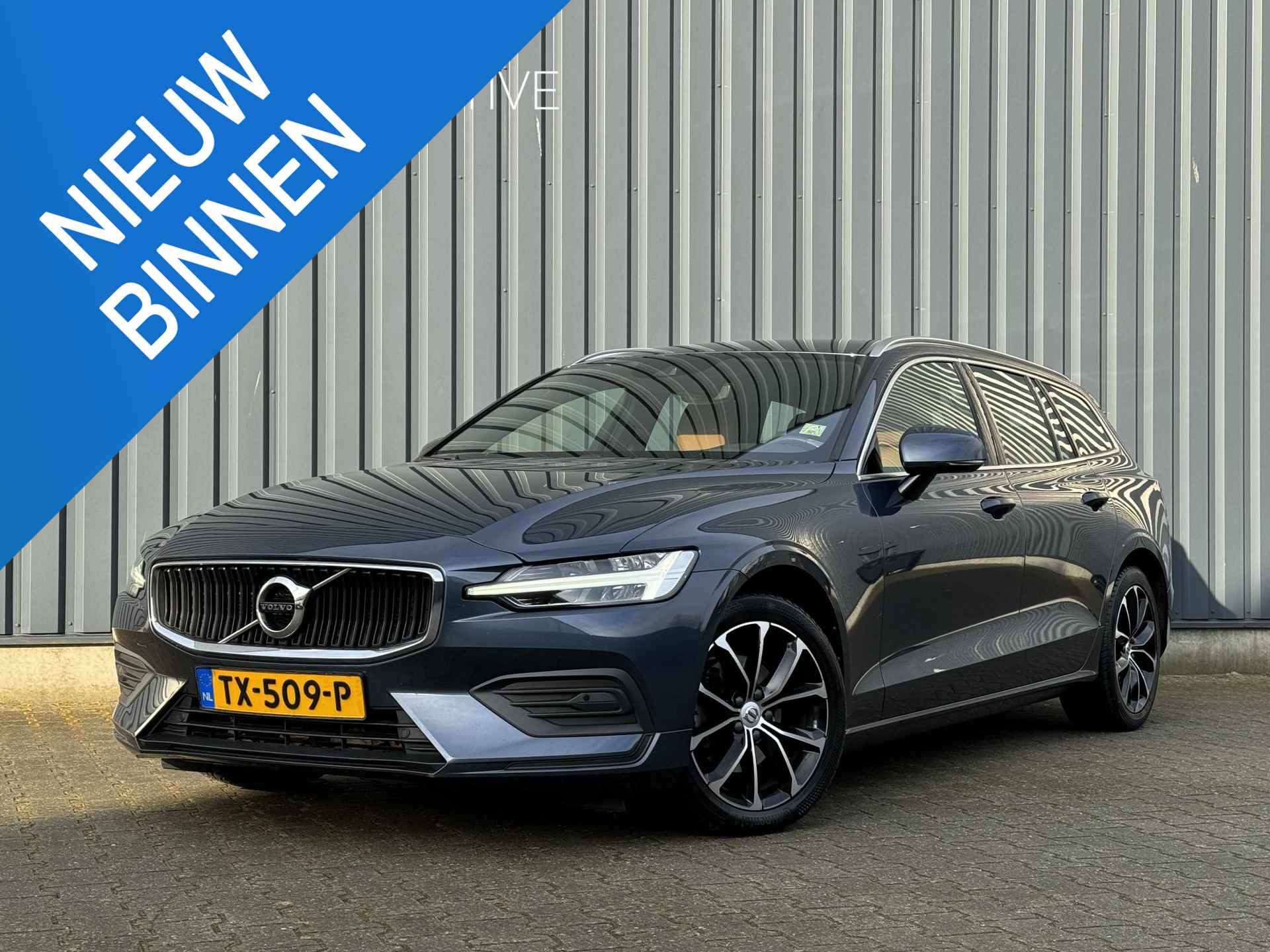 Volvo V60 2.0 D3 Momentum | Trekhaak | 4x stoelverw | Harman/Kardon