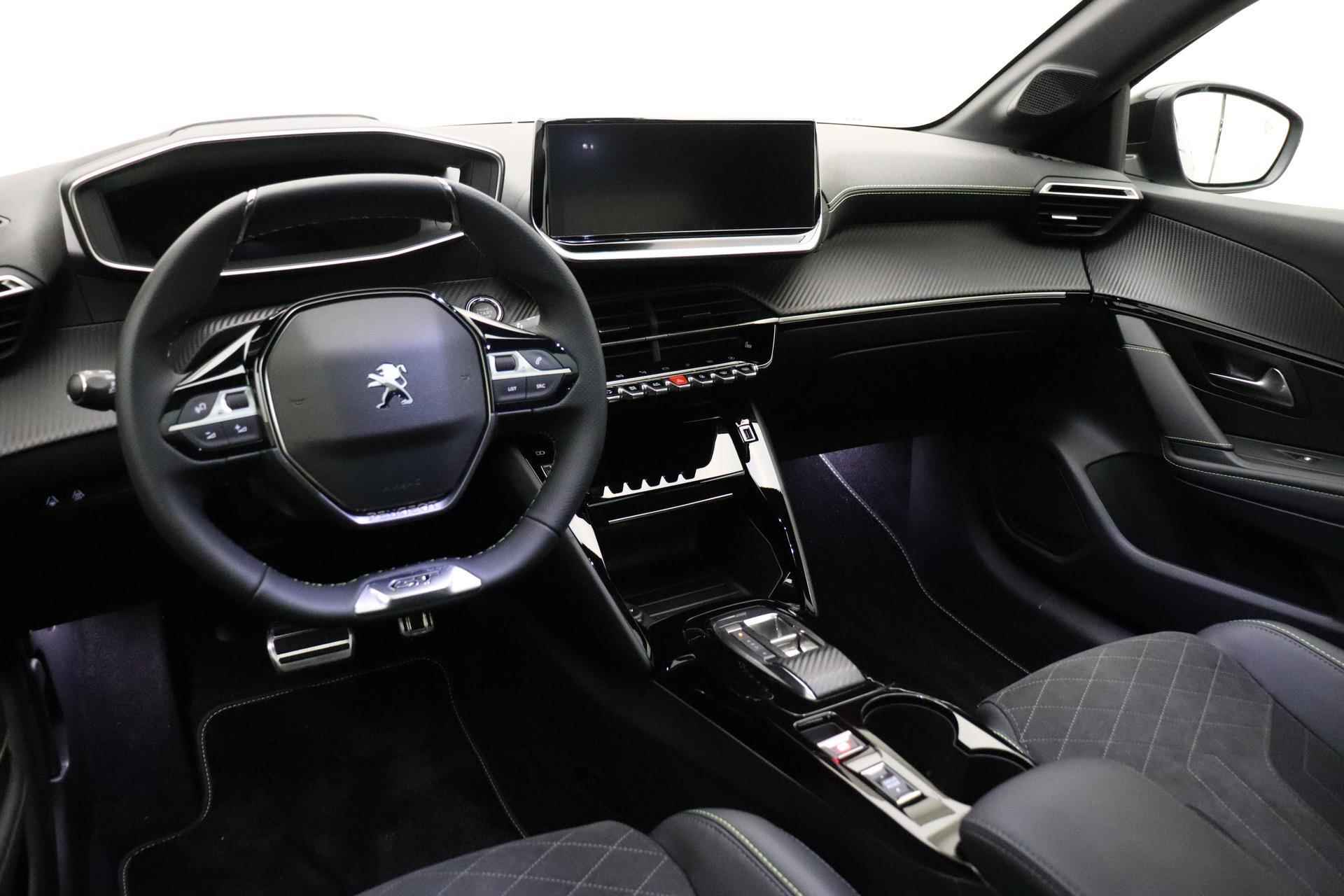 Peugeot e-208 EV GT Pack 50 kWh | 3-Fase | Alcantara | Navigatie | Panorama dak | Adaptieve Cruise Control | Zwart Dak | Stoelverwarming - 8/37