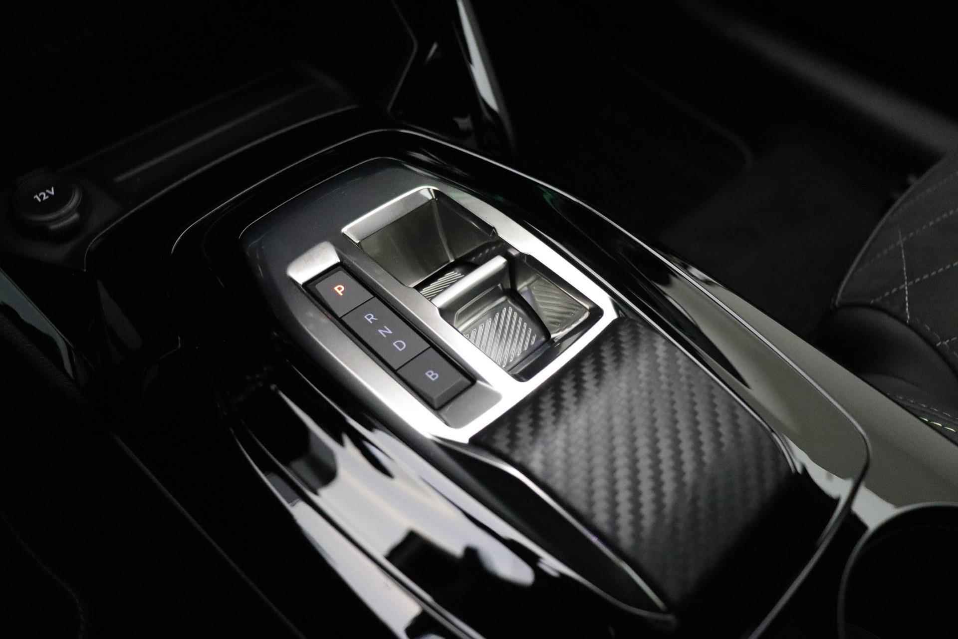 Peugeot e-208 EV GT Pack 50 kWh | 3-Fase | Alcantara | Navigatie | Panorama dak | Adaptieve Cruise Control | Zwart Dak | Stoelverwarming - 23/37