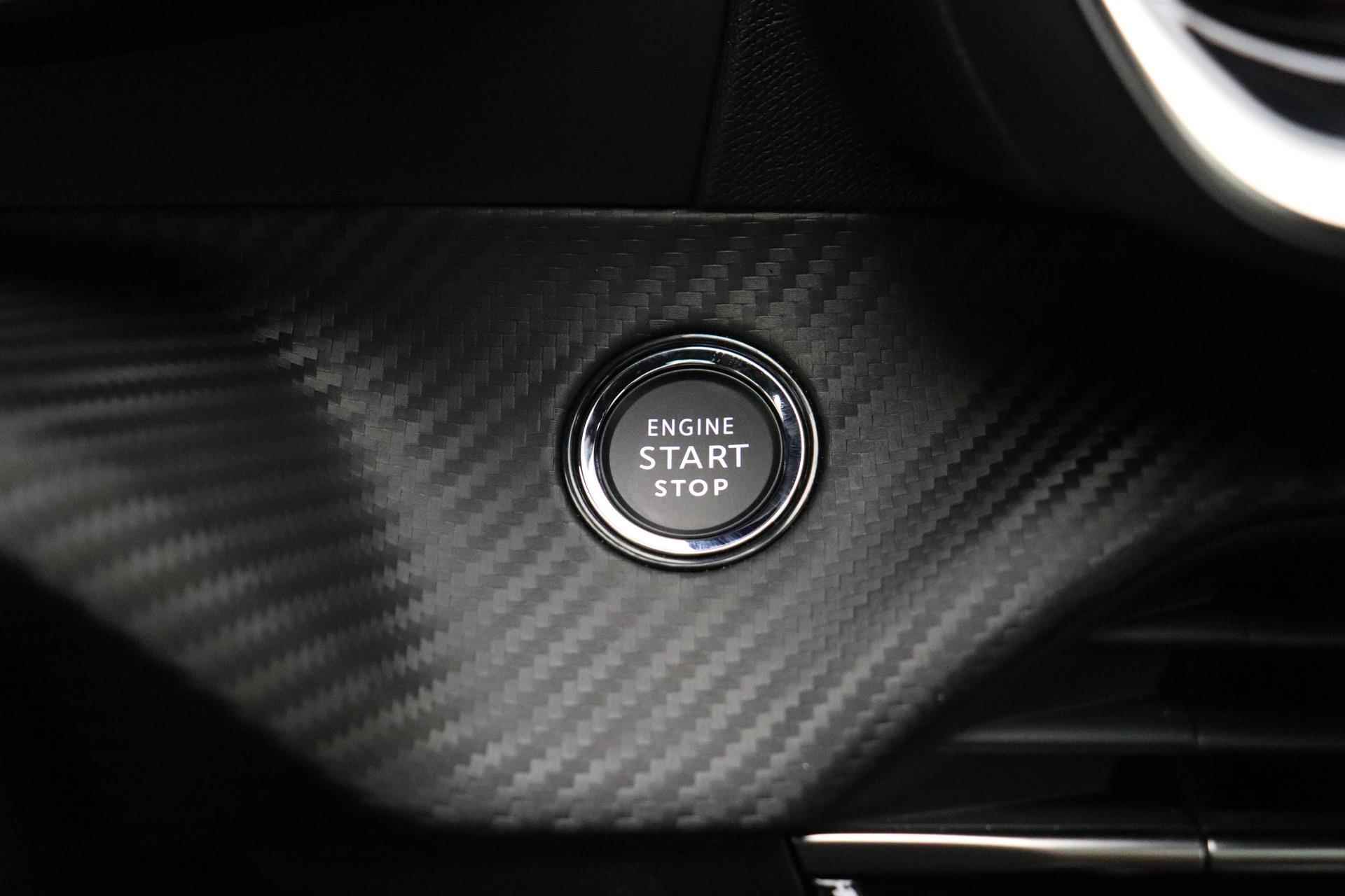Peugeot e-208 EV GT Pack 50 kWh | 3-Fase | Alcantara | Navigatie | Panorama dak | Adaptieve Cruise Control | Zwart Dak | Stoelverwarming - 31/37