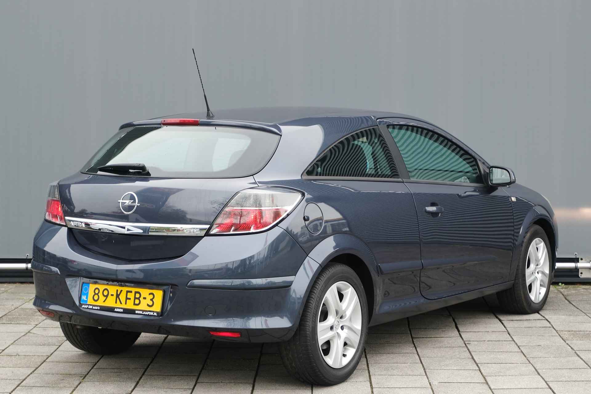 Opel Astra GTC 1.8 Edition Automaat / Bj. 2009 / 141 Pk / | Airco | Cruise control | Radio/CD | El. ramen | El. spiegels | Multifunc. Stuurwiel | - 3/29