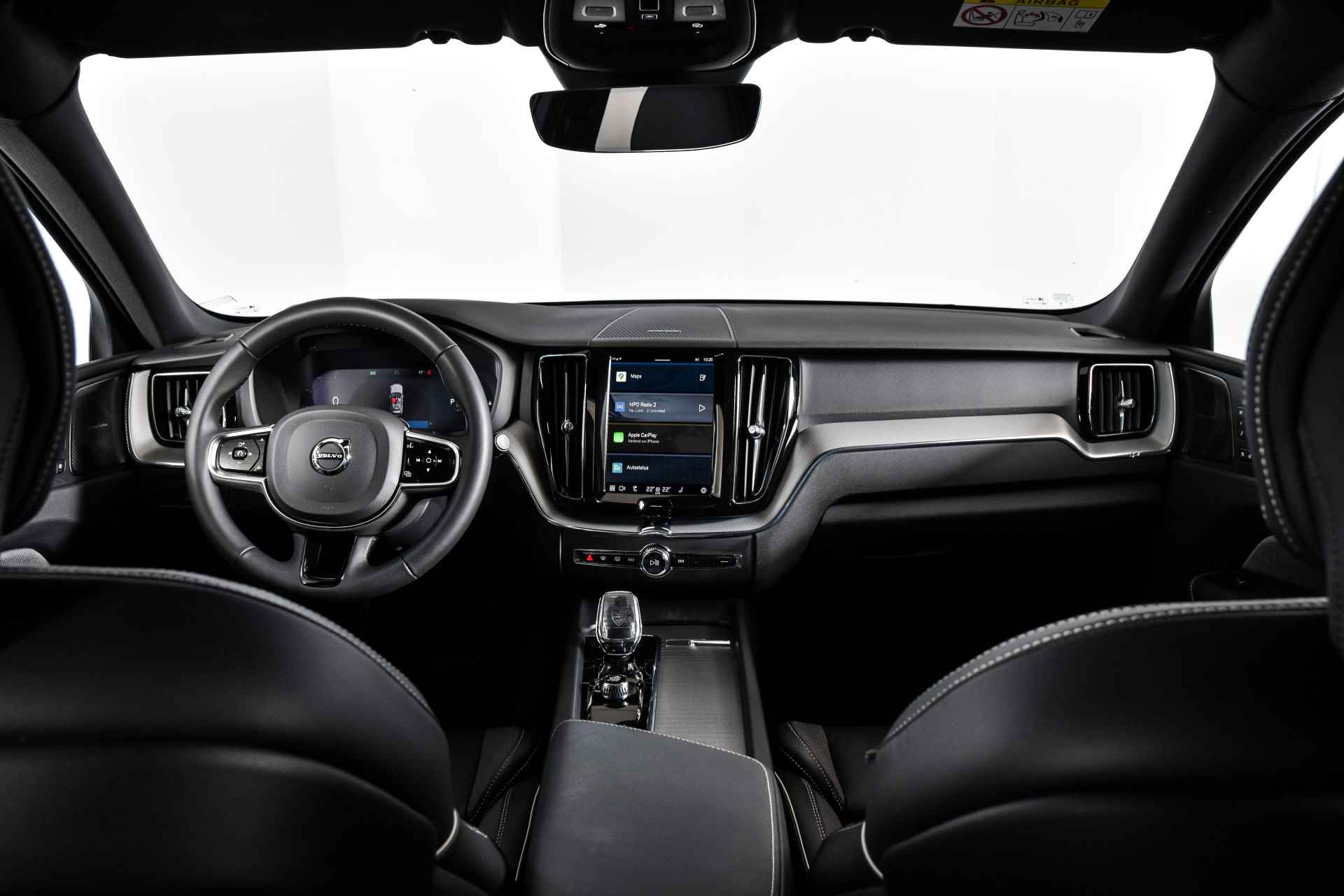 Volvo XC60 2.0 Recharge T6 AWD Plus Dark | S/K-Panodak | Dig. Cockpit | Adapt. Cruise | Memory Stoelen | Elek. Klep | Stoel-+stuurverw. | Camera | NAV+App. Connect | LM 19" | 1392 - 4/70