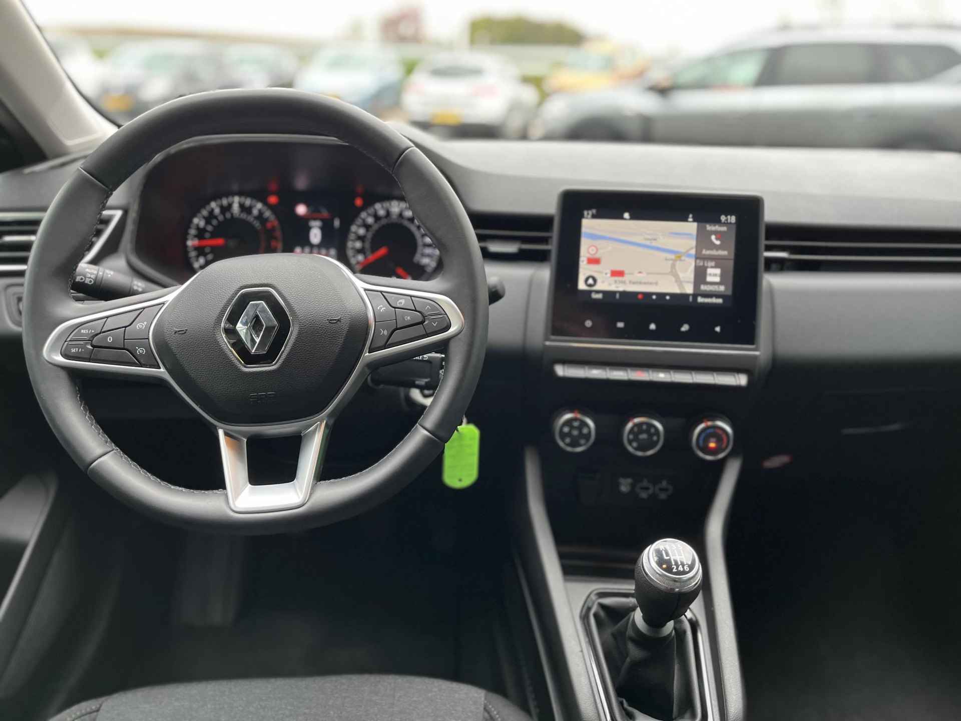 Renault Clio 1.0 TCe 90 Zen , NL-Auto, 100% dlr onderhouden, Navigatie, Airco, Parkeersensoren, LED, Cruise Control, DAB, Apple Carplay & Android Auto - 8/30