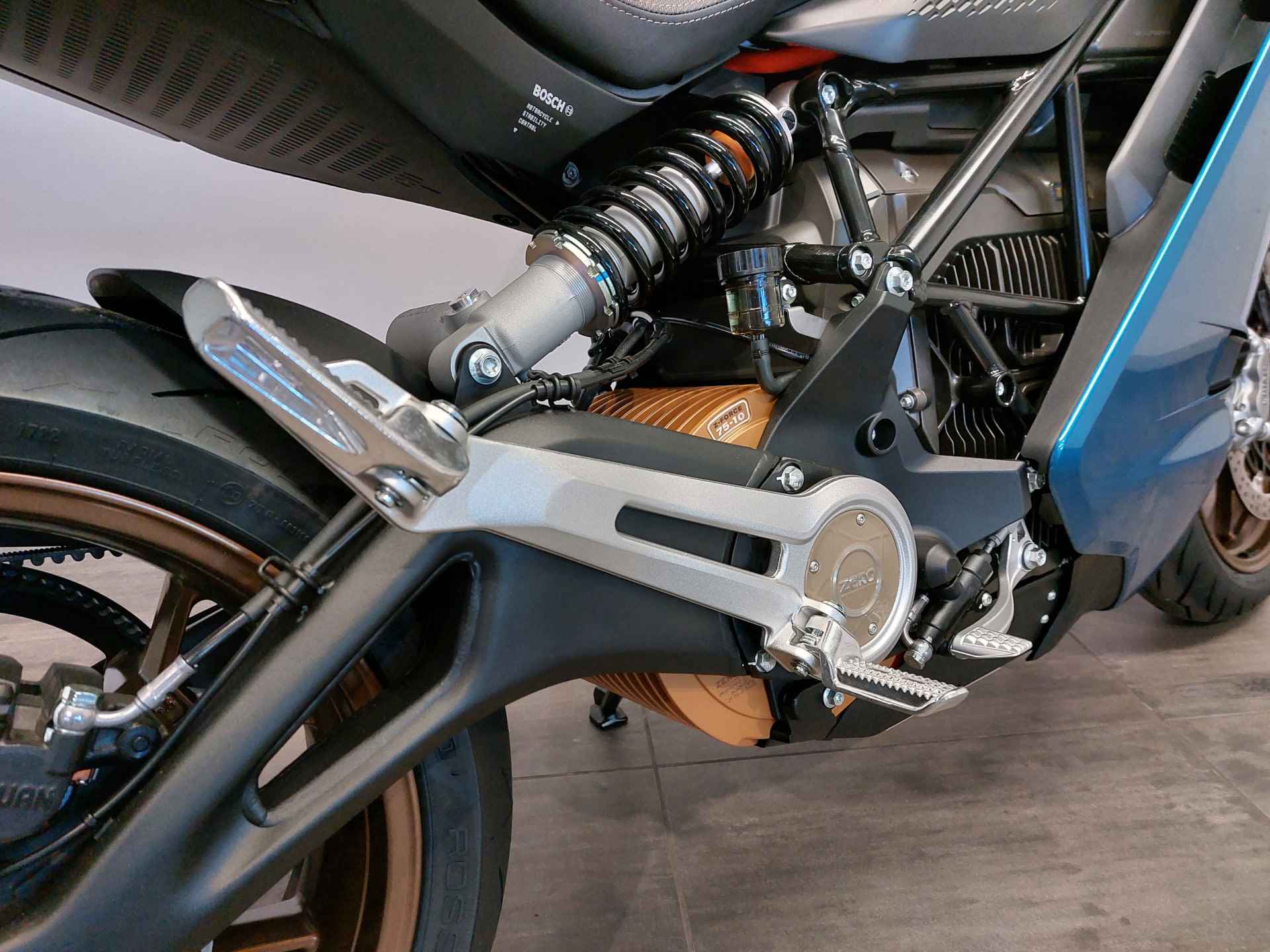 Zero Motorcycles SR/S Nieuw ZF17.3 Model 2023 - 4/14