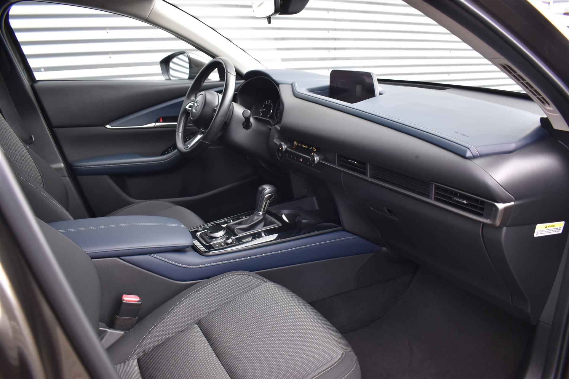 Mazda Cx-30 e-Skyactiv-G 150pk Comfort Automaat | Trekhaak | All seasons | HUD | Apple Carplay | Incl. BOVAG garantie etc.. - 6/26