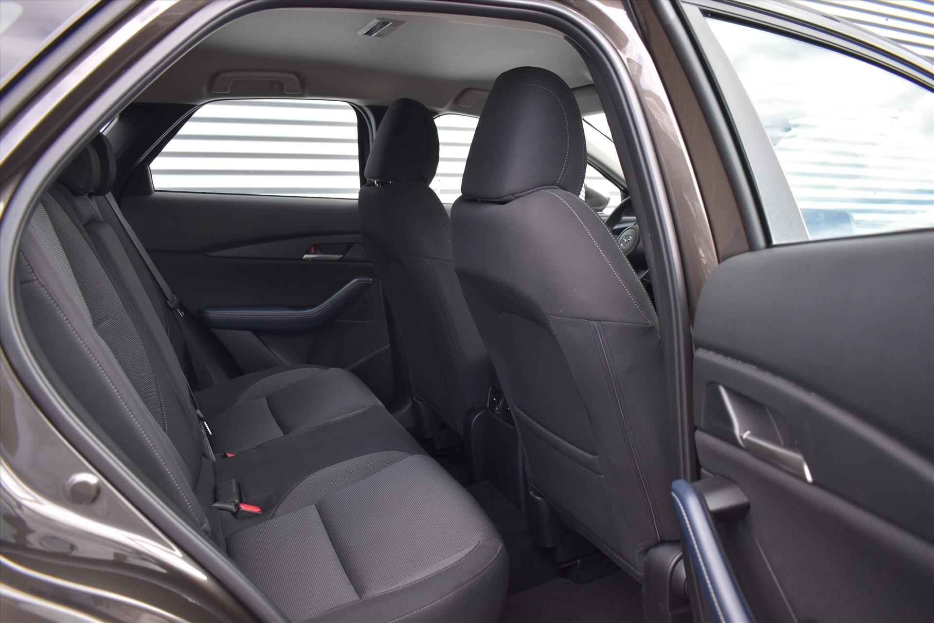 Mazda Cx-30 e-Skyactiv-G 150pk Comfort Automaat | Trekhaak | All seasons | HUD | Apple Carplay | Incl. BOVAG garantie etc.. - 7/26