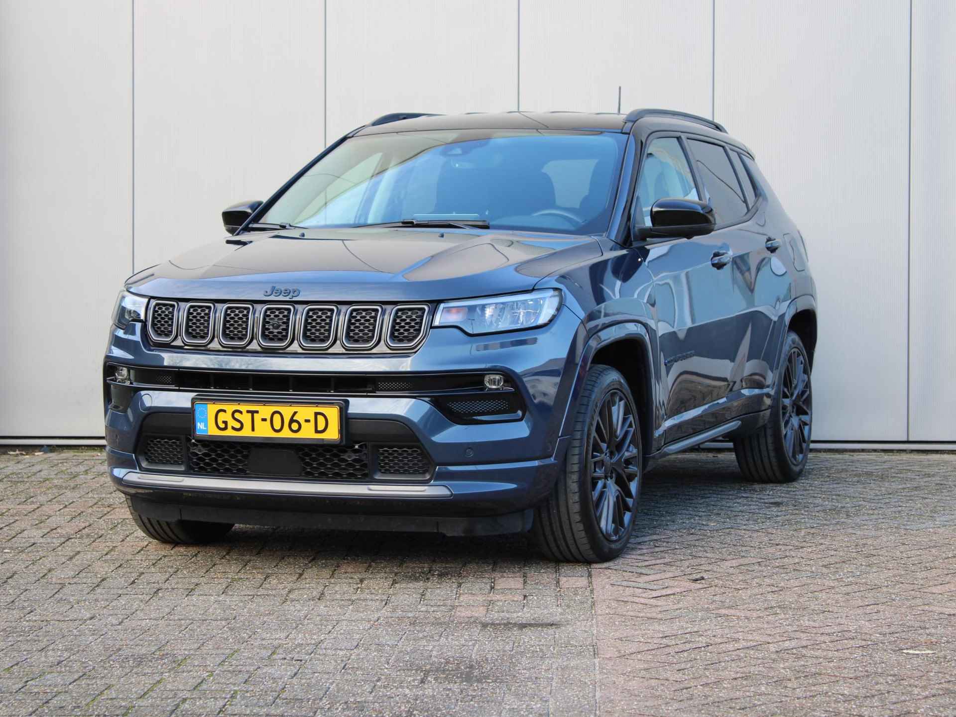 Jeep Compass 4xe 240 Plug-in Hybrid Electric S | Navi / Leder / Camera - 6/26