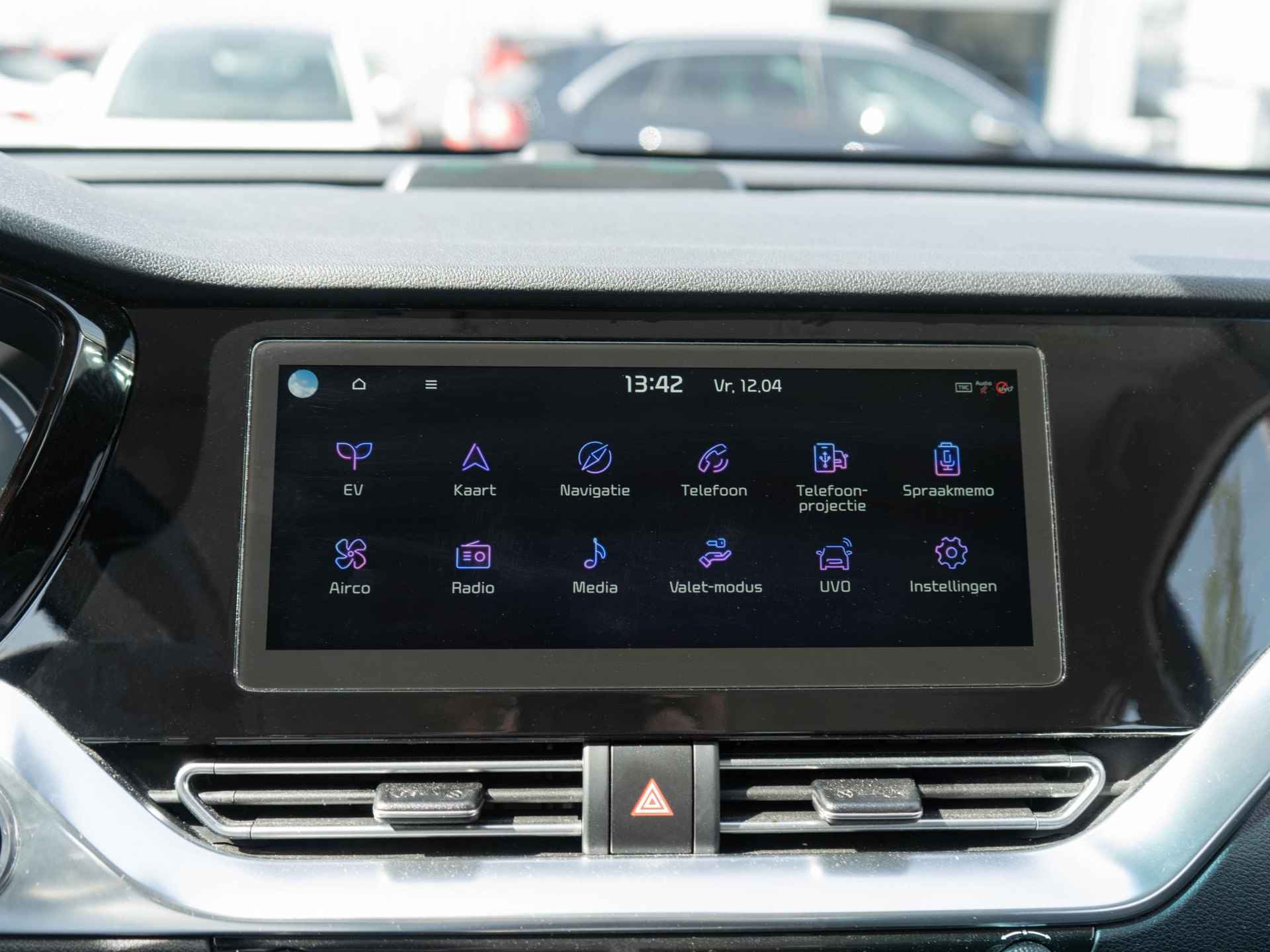 Kia e-Niro DynamicLine 64 kWh | Navigatie | Achteruitrijcamera | Subsidie mogelijk | Carplay - 14/27