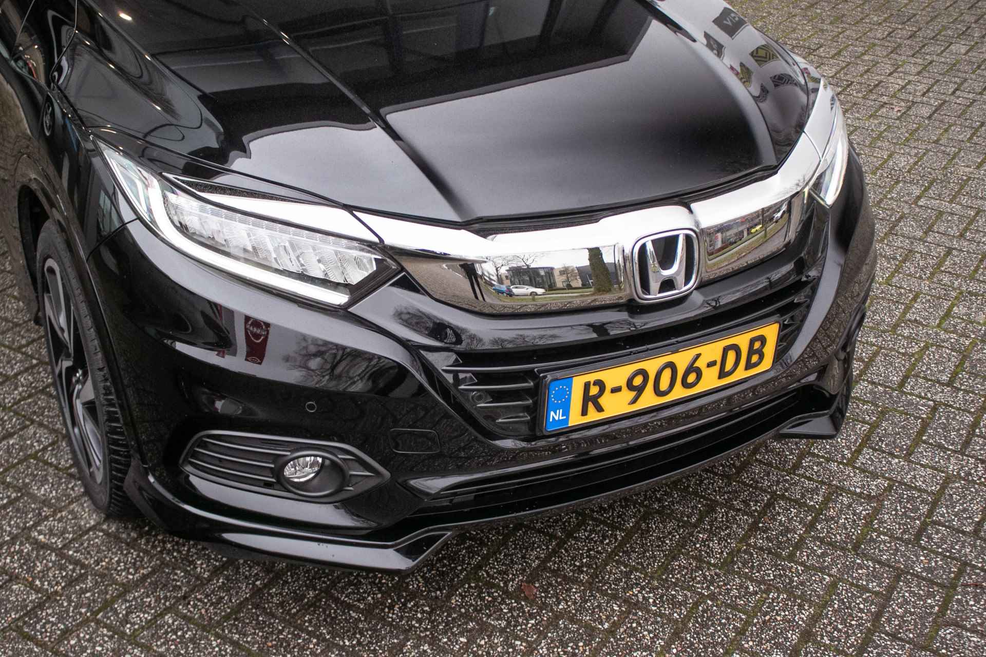 Honda HR-V 1.5 i-VTEC Executive Automaat -All in rijklaarprijs | Navi | Trekhaak | 12 mnd Bovag gar. | Schuif/kanteldak - 25/42