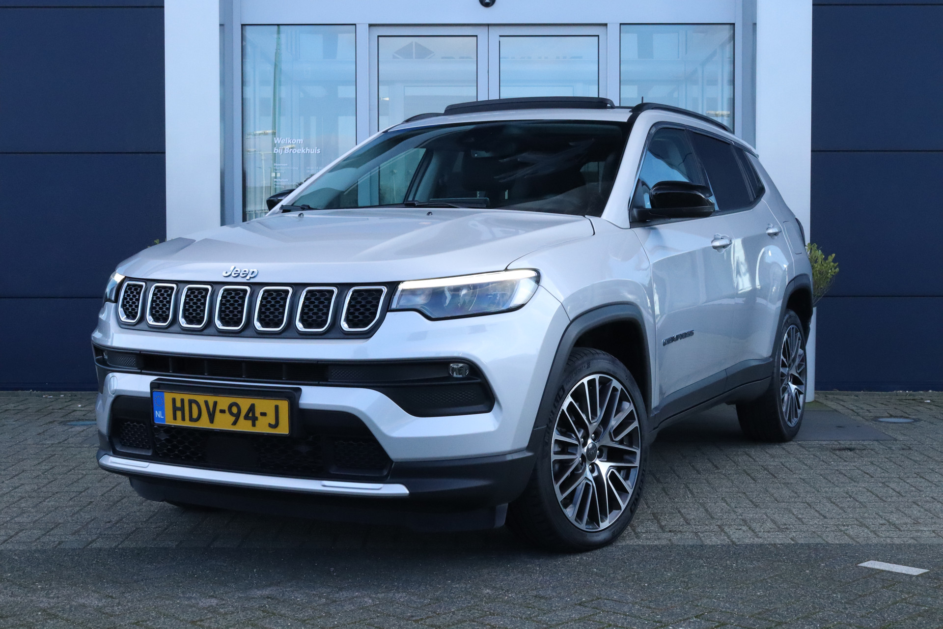 Jeep Compass 4xe 190 Plug-in Hybrid Electric Limited Lease Ed.