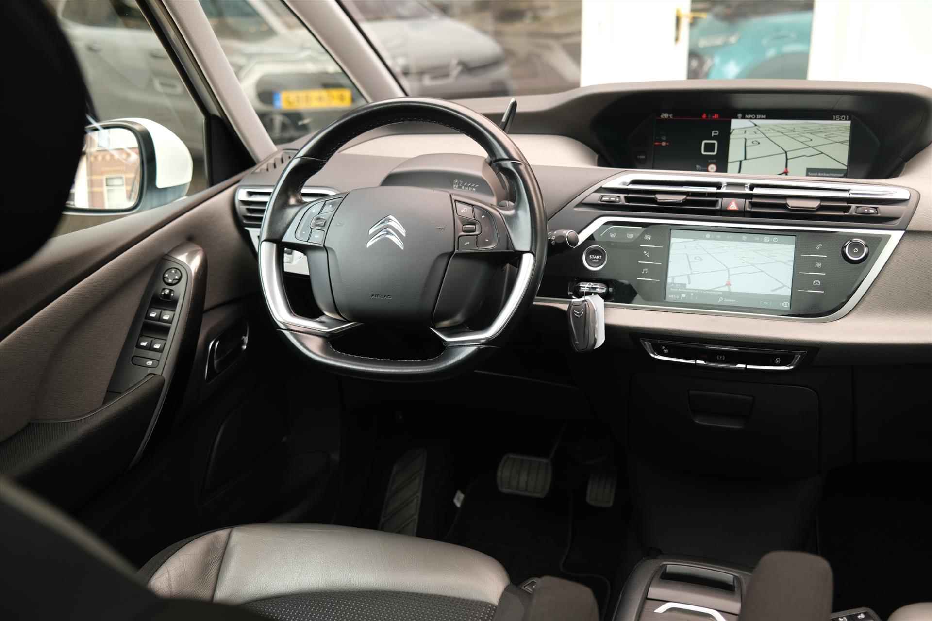 Citroen Grand C4 Picasso THP 165 Automaat Shine Trekhaak | Panormadak | Apple carplay-Android Auto - 50/55