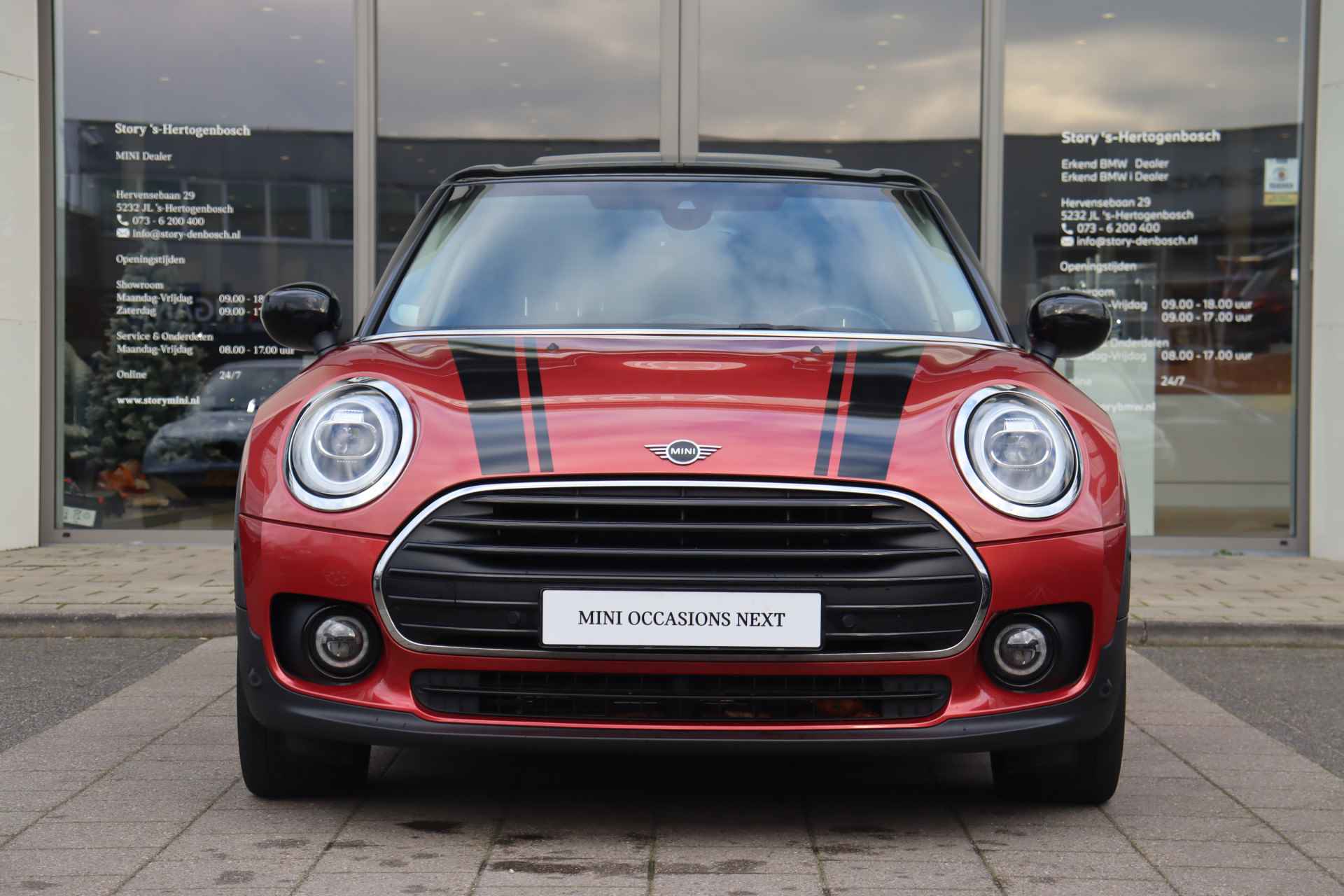 MINI Clubman Cooper Salt / Panoramadak / Active Cruise Control / LED / Stoelverwarming / Park Assistant / Harman-Kardon - 4/33