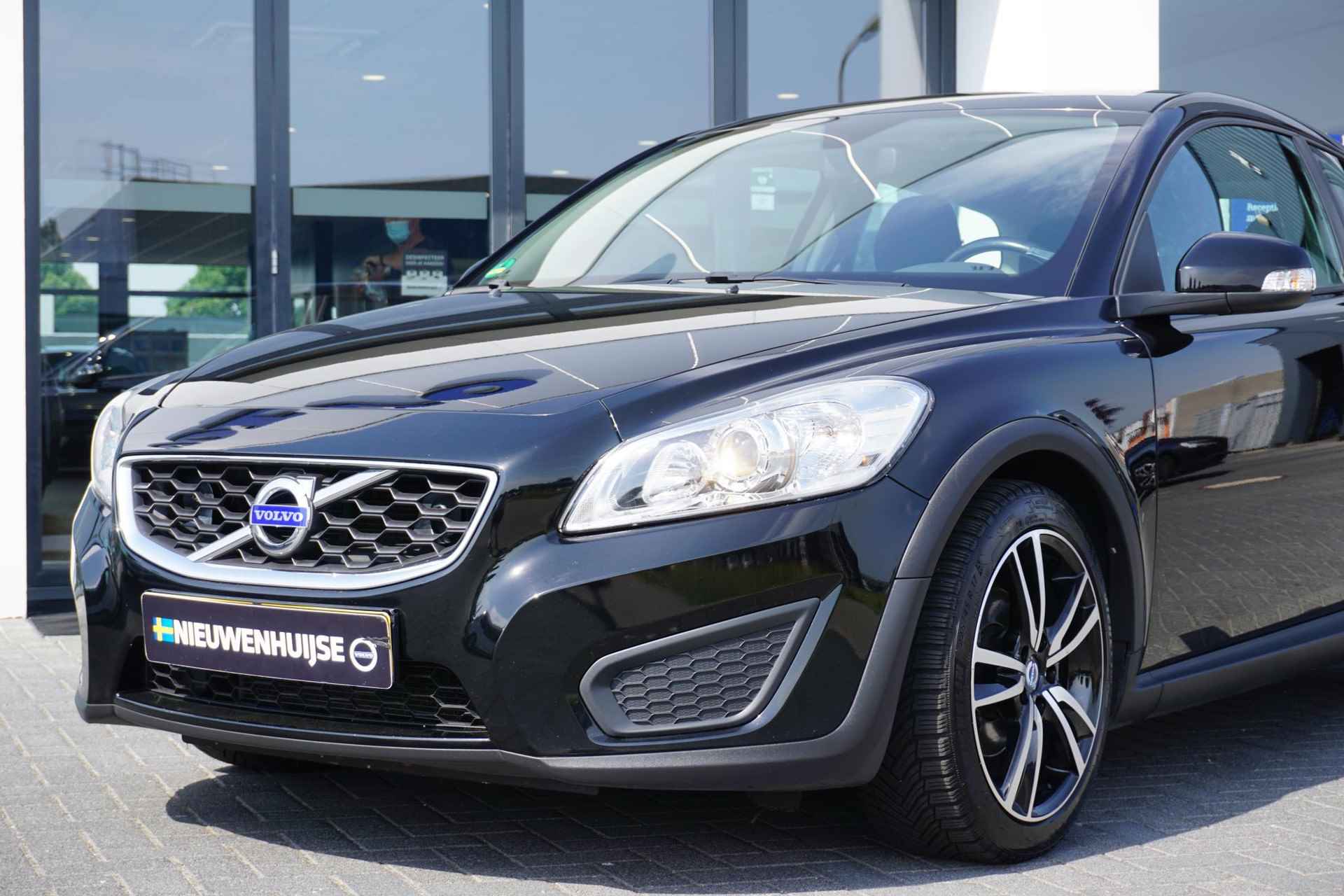 Volvo C30 2.0i 16v 145pk ADVANTAGE | Climate Control | Cruise Control | DSTC | 17'' LM - 11/29