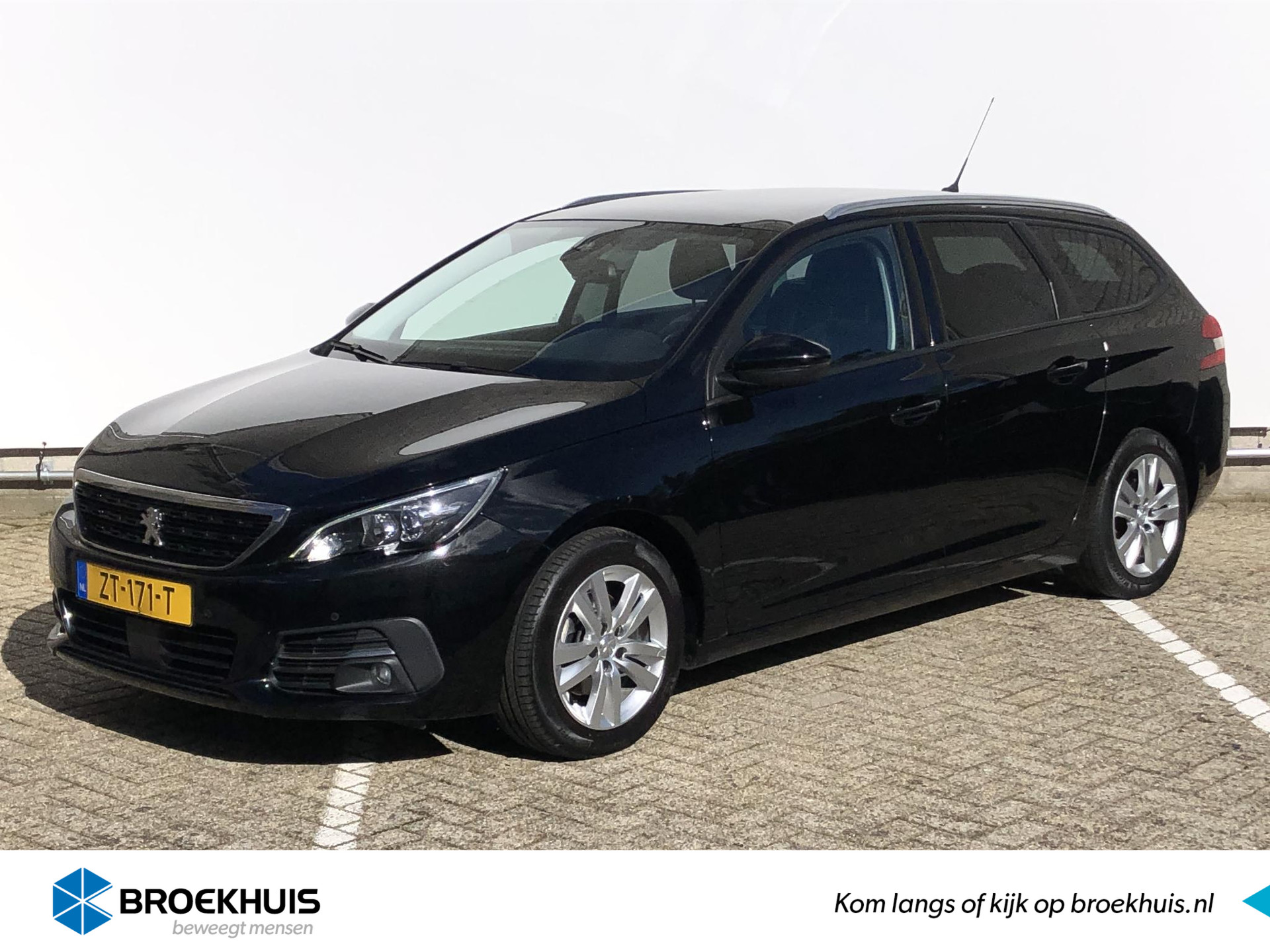 Peugeot 308 SW 1.2 PureTech Blue Lease Executive | Leder | Stoelverwarming | Panoramadak | Camera | Navigatie