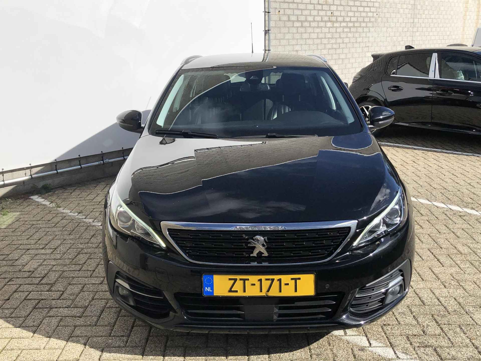 Peugeot 308 SW 1.2 PureTech Blue Lease Executive | Leder | Stoelverwarming | Panoramadak | Camera | Navigatie - 6/25