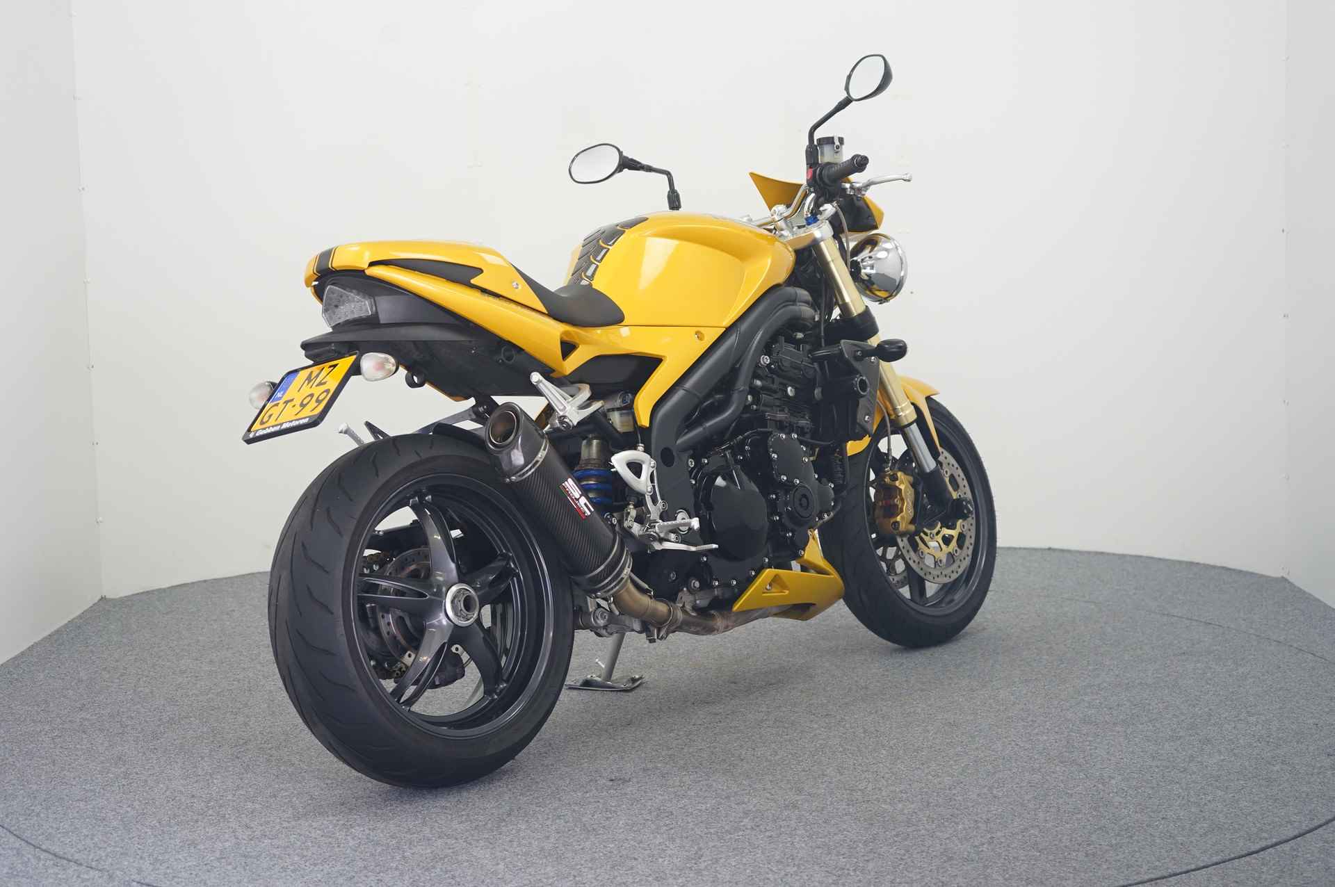 Triumph SPEED TRIPLE - 8/15