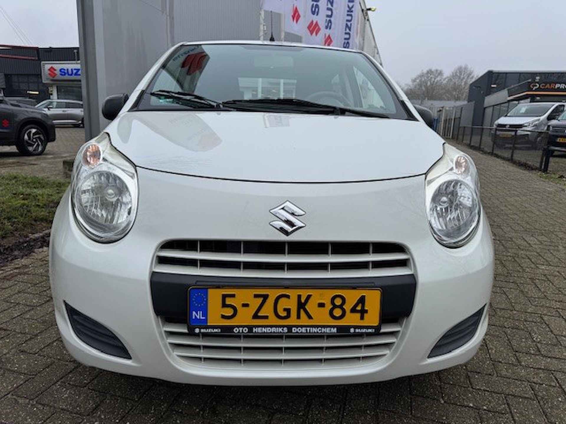 SUZUKI Alto 1.0 68pk Celebration - 8/35